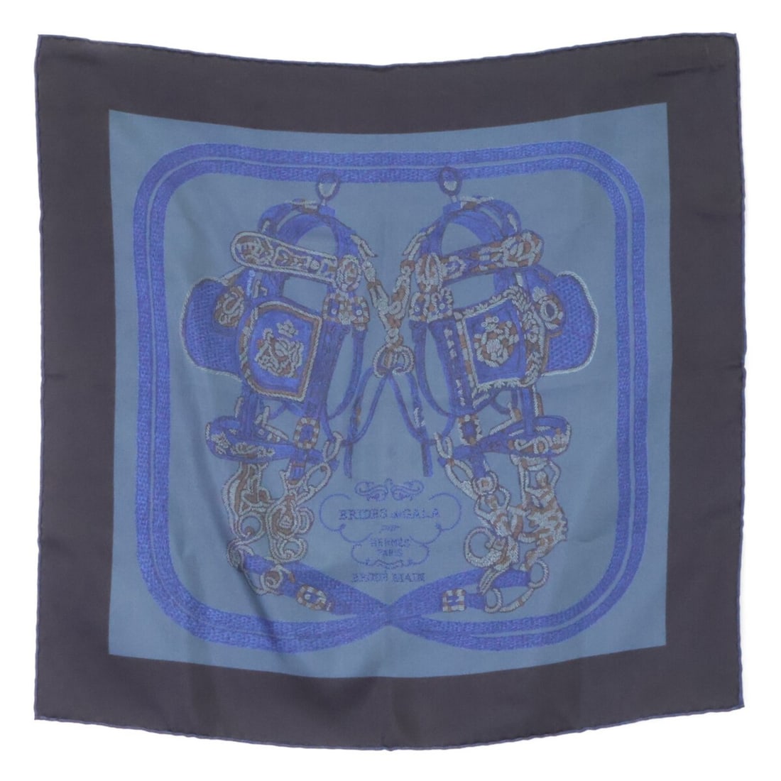 HERMES Brides de Gala Silk Carre 40 Scarf/Muffler, Black/Green, Women's: --- Catalog ---Category: SizeSize (LxW): 41cm x 42cm / 16.14'' x 16.53''Category: DesignType: ScarfColor: Black, GreenGender: WomenMaterial: Silk Category: GeneralBrand: Hermes--- Item List ---Section