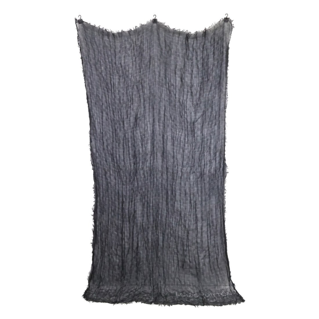 LOUIS VUITTON 401910 Damier Cashmere Silk Large Stole/Scarf Black Men's: --- Catalog ---Category: SizeSize (LxW): 1.9m x 1.2m / 74.8'' x 47.24''Category: DesignType: StoleColor: BlackGender: MenMaterial: Cashmere Category: GeneralBrand: Louis Vuitton--- Item List ---Sectio