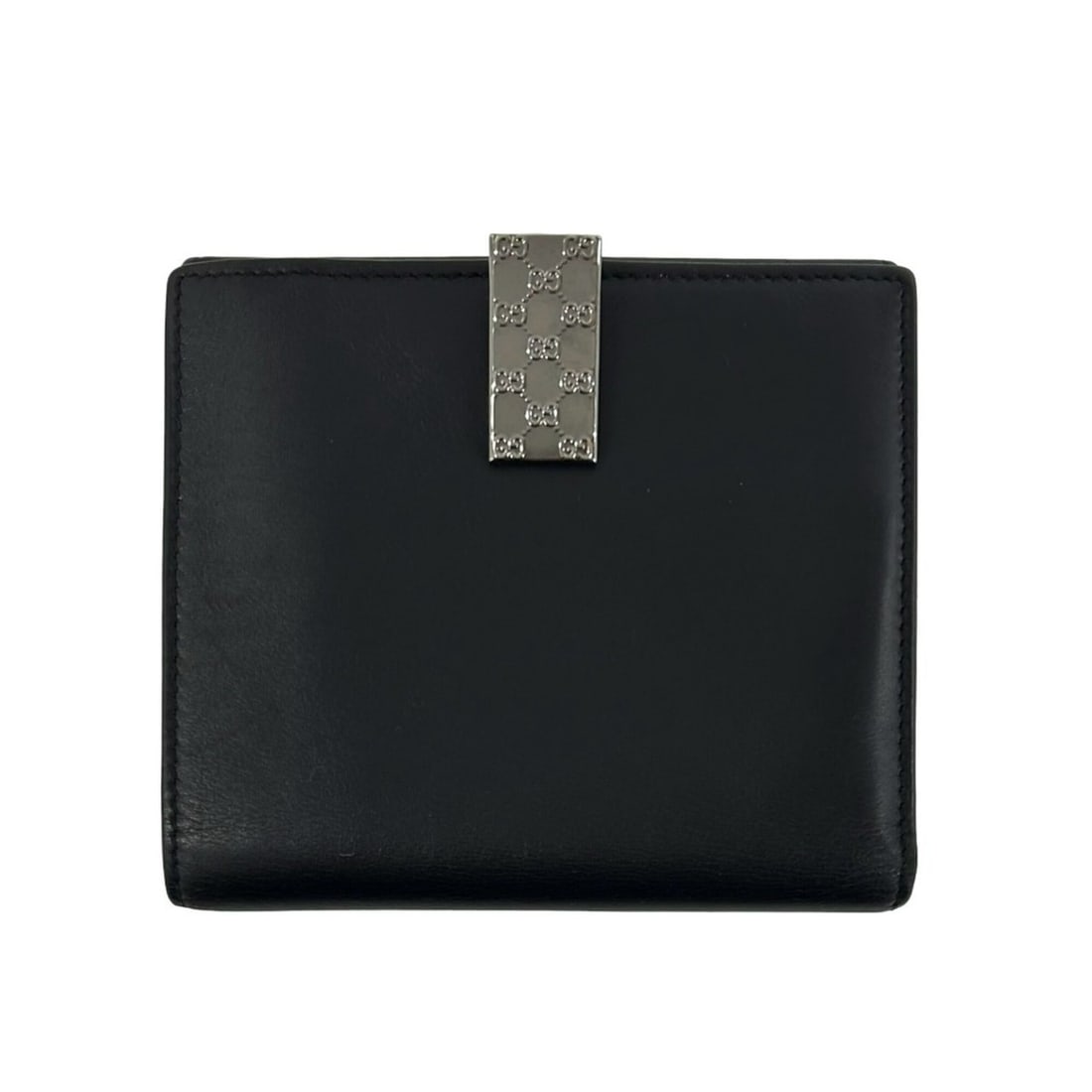 GUCCI GG Logo Leather Bi-fold Wallet (Billfold, Coin Purse, Card Case) - Black 36276: --- Catalog ---Category: SizeSize (HxWxD): 11cm x 12cm x 2cm / 4.33'' x 4.72'' x 0.78''Category: DesignType: Wallet (bi-fold)Color: BlackGender: WomenMaterial: Leather Category: GeneralBrand: Gucci---