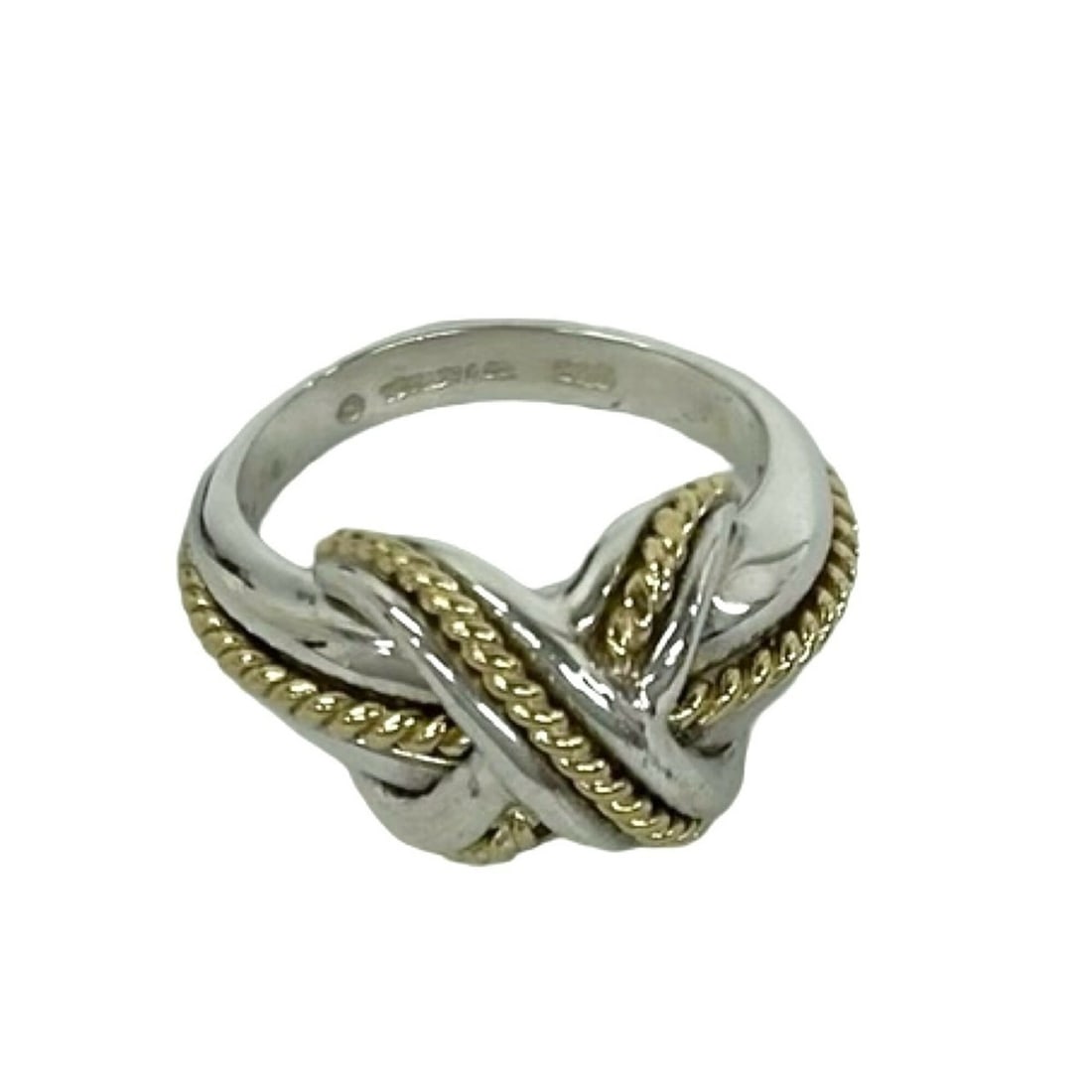 TIFFANY&Co. Tiffany Signature Cross Ring, Sterling Silver 925, 18K Yellow Gold, & Item Number 60717: --- Catalog ---Category: SizeJP Size: 9US Size: 5Category: DesignType: Band ringColor: Gold, SilverGender: WomenMaterial: Silver 925, Yellow gold (18K)Category: GeneralBrand: Tiffany--- Item List ---S
