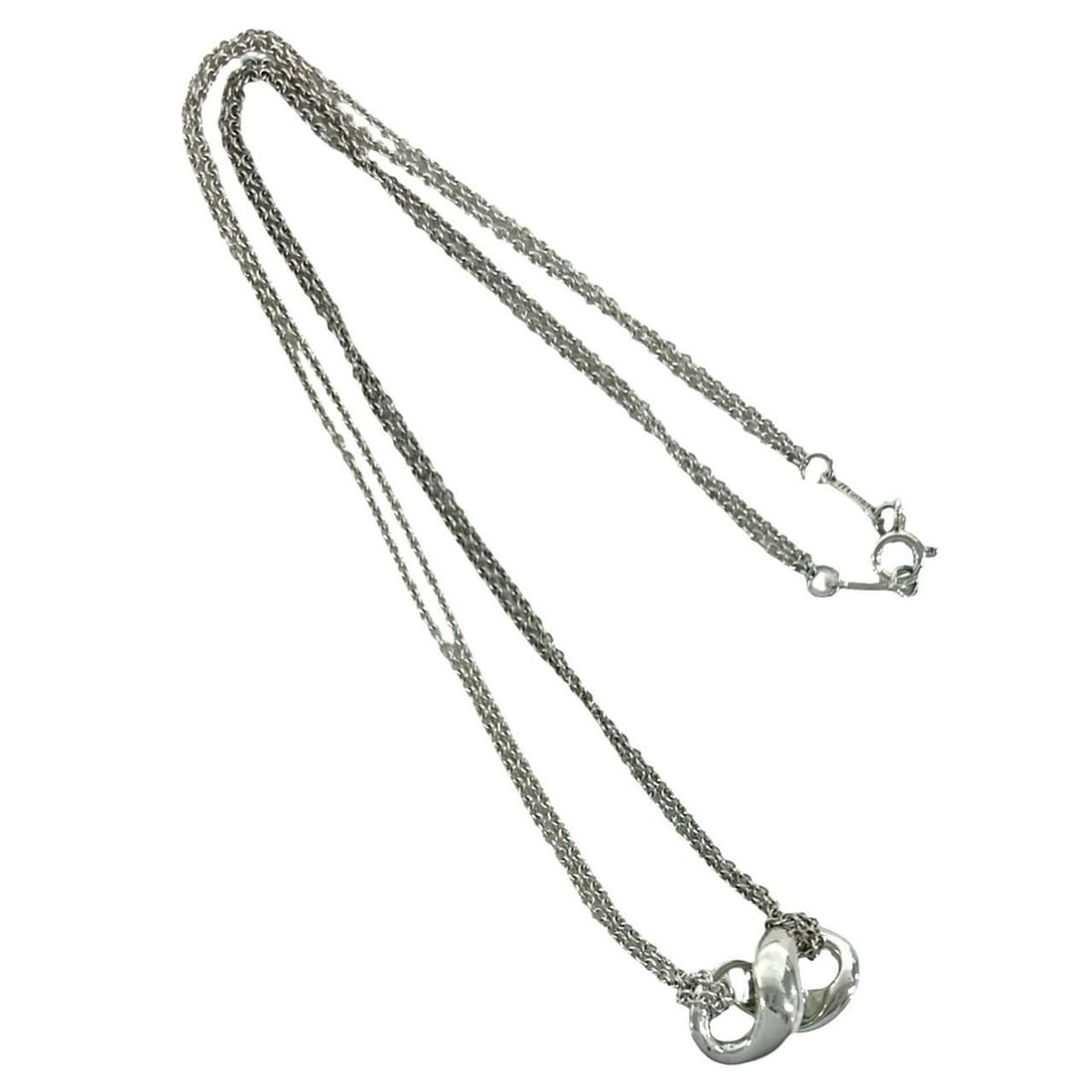 TIFFANY&Co. Tiffany Figure Eight Infinity Necklace, Sterling Silver 925, Accessory, Item Number: --- Catalog ---Category: SizePendant Size: 11mm x 13mm / 0.43'' x 0.51''Neck Circumference: 42 cm / 16.53''Category: DesignColor: SilverGender: WomenMaterial: Silver 925Necklace Type: NecklaceCategory