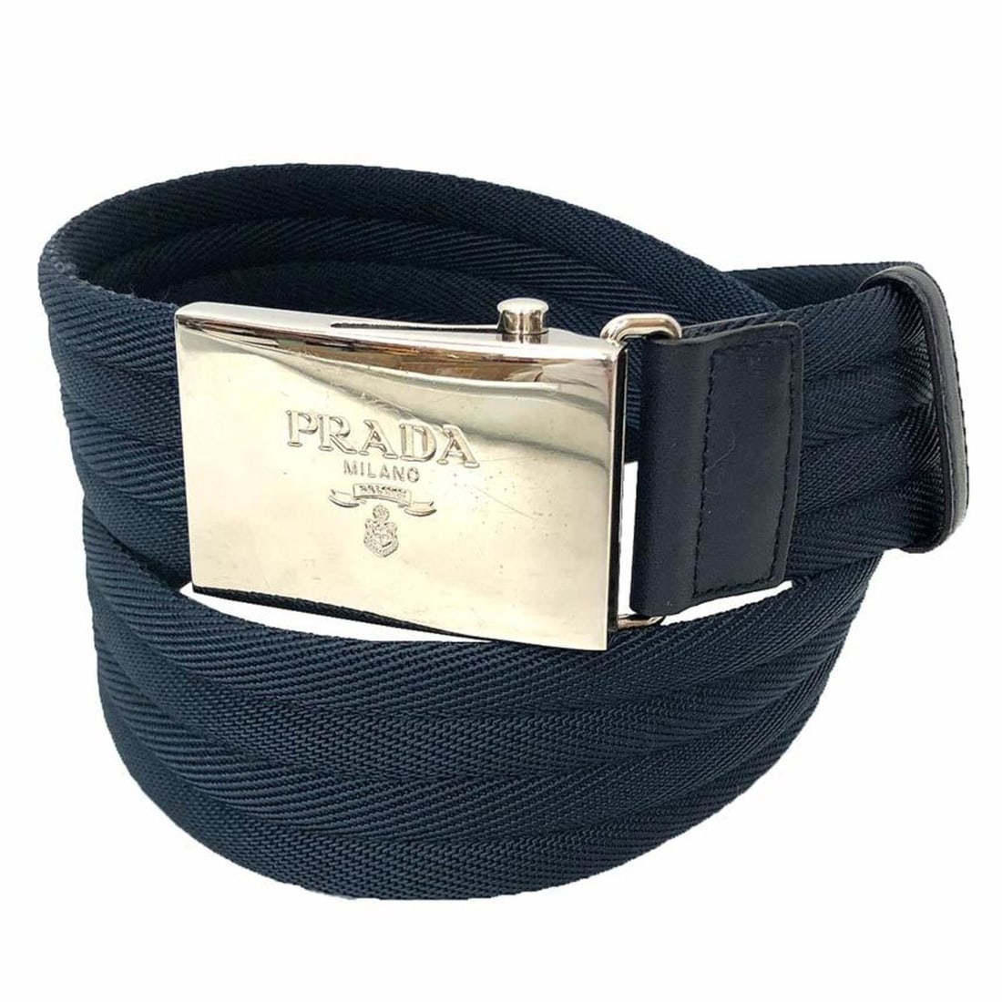Prada belt 2C2386, size 80/32, navy with silver buckle.: --- Catalog ---Category: SizeLength: 91cm / 35.82''Category: DesignType: Standard beltColor: NavyGender: Men,WomenMaterial (Strap): Leather , Nylon Category: GeneralBrand: PradaCountry of Origin: Ital