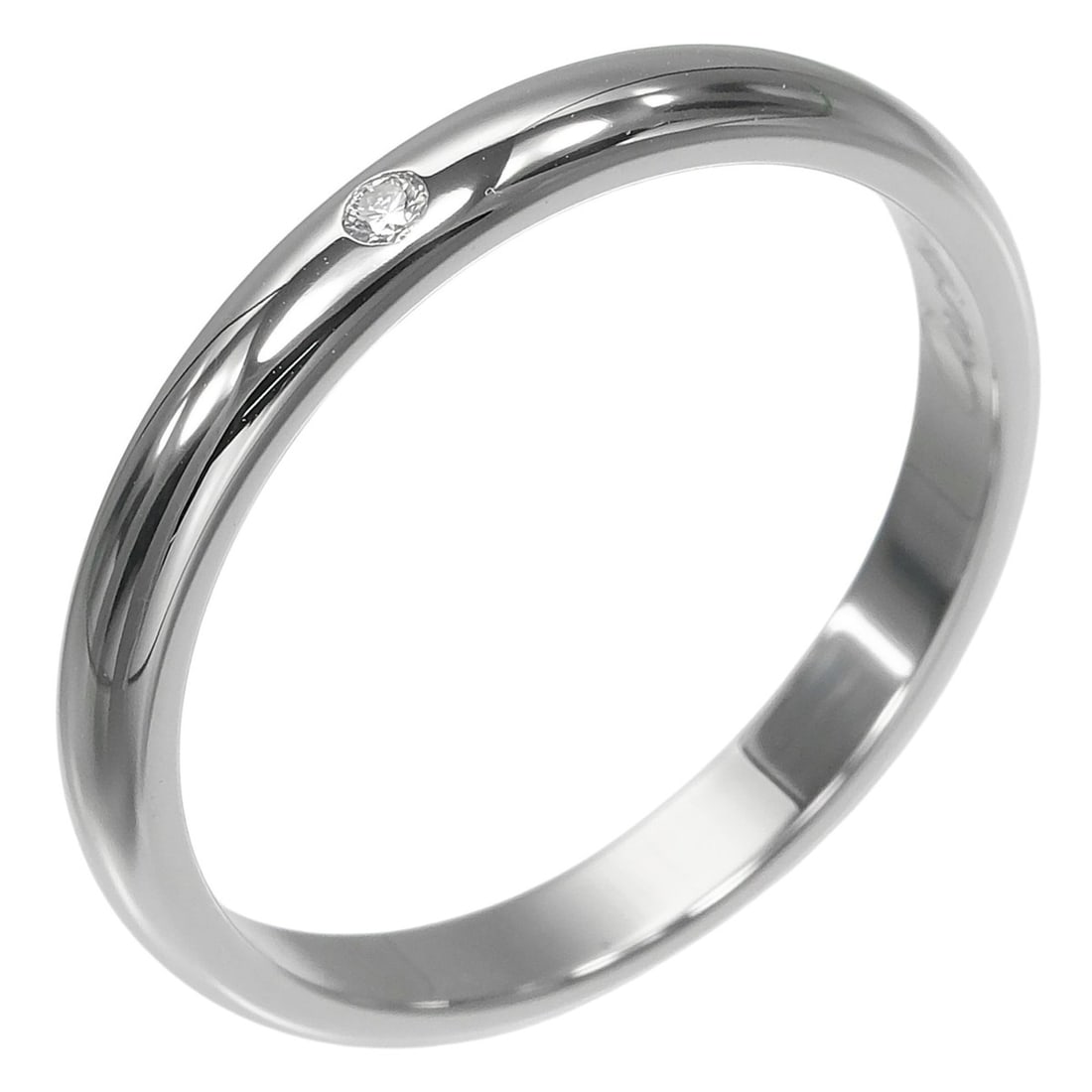 Cartier ring, size 9.5, 1895 Classic Wedding, 2.6mm diamond model, Pt950 platinum, approximately 3g.: --- Catalog ---Category: SizeUS Size: 5.5Brand Size: 50Category: DesignType: Band ringStone: DiamondGender: WomenMaterial: Platinum 950Category: GeneralBrand: Cartier--- Item List ---Section: Conditio