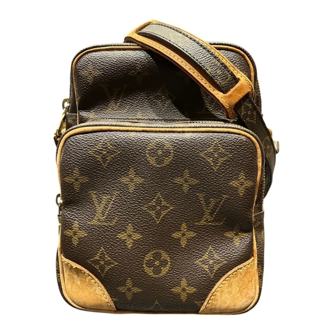 Louis Vuitton Amazon Shoulder Bag, Monogram Canvas, M45236: --- Catalog ---Category: SizeSize (HxWxD): 21cm x 15cm x 9.5cm / 8.26'' x 5.9'' x 3.74''Category: DesignType: Shoulder bagColor: MonogramGender: WomenMaterial: Monogram Category: GeneralMPN: M45236Bra