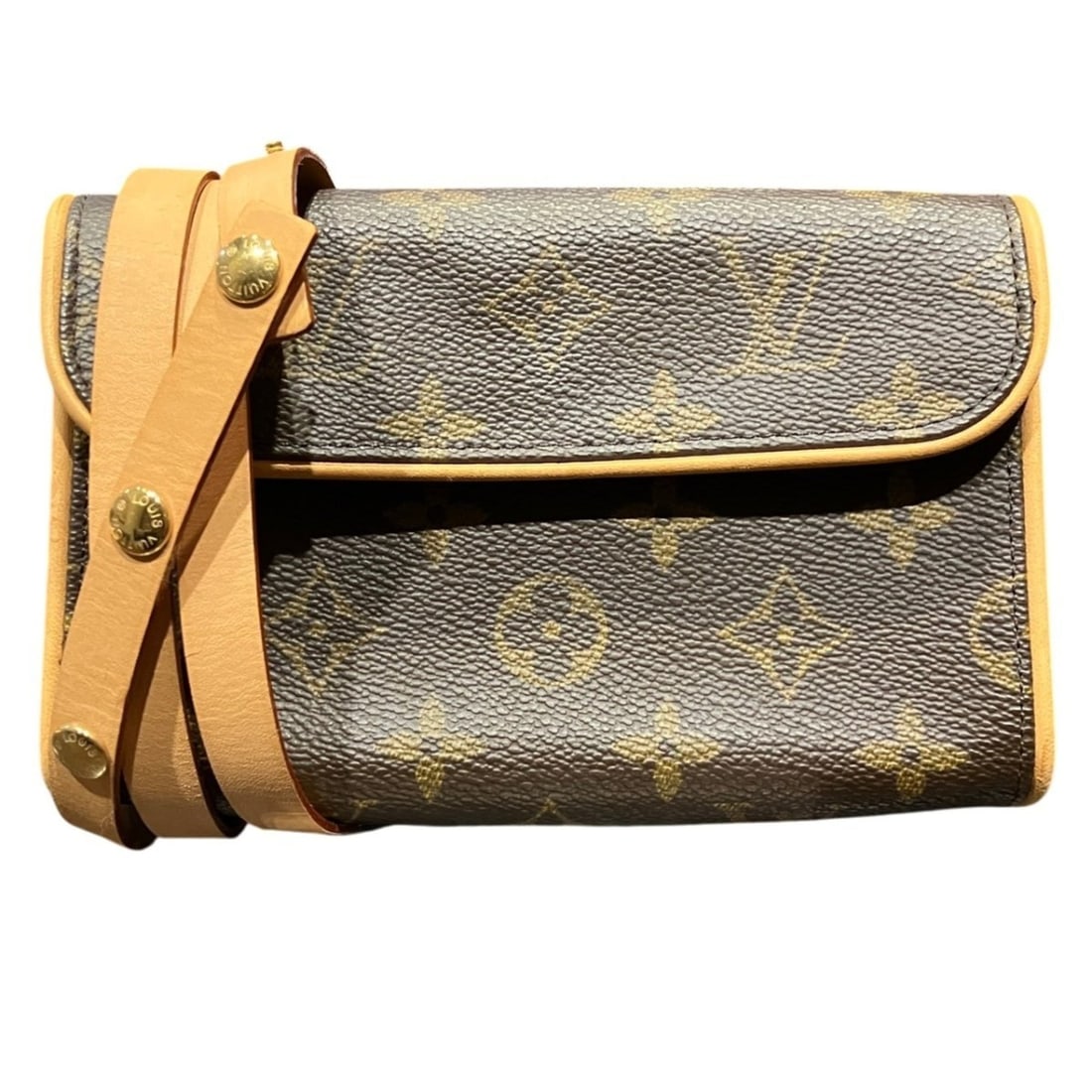 Louis Vuitton Florentine Waist Bag, Monogram Canvas, M51855: --- Catalog ---Category: SizeSize (HxWxD): 11cm x 16.5cm x 4cm / 4.33'' x 6.49'' x 1.57''Category: DesignType: Fanny packColor: BrownGender: WomenMaterial: Monogram Category: GeneralMPN: M51855Brand: 