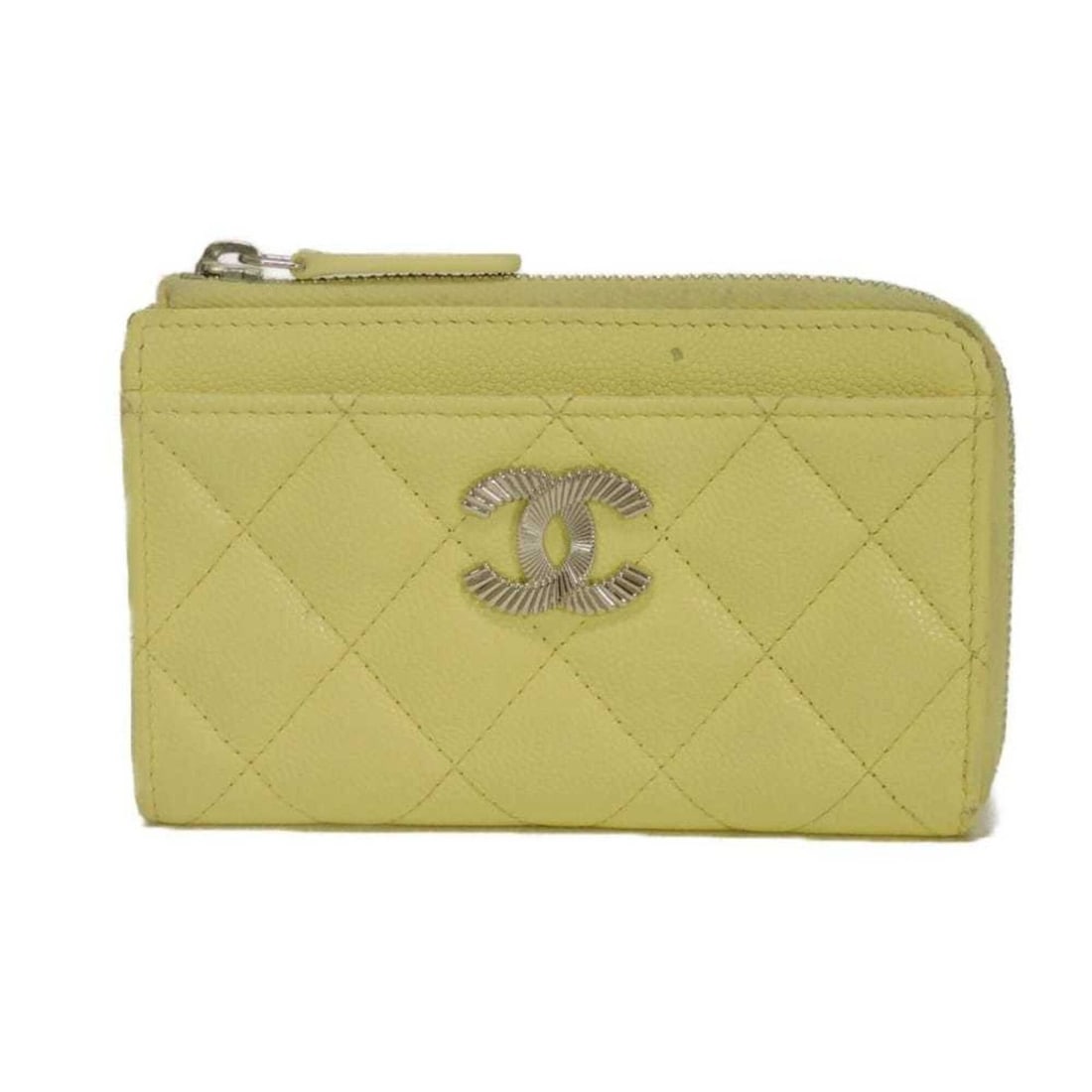 Chanel Matelassé Coin Case Fragment with Coco Mark, Calfskin, Fish Design, L-shaped, Caviar Skin,: --- Catalog ---Category: SizeSize (HxWxD): 8.5cm x 13cm x 2cm / 3.34'' x 5.11'' x 0.78''Category: DesignType: Coin purse/coin caseColor: YellowGender: Men,WomenMaterial: Grained Calfskin Category: Gen