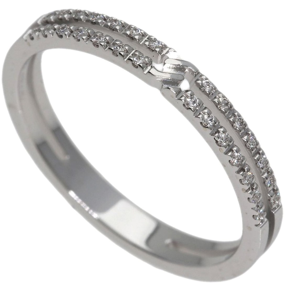 Gucci Infinity Diamond Ring #9, 18K White Gold, Women's.: --- Catalog ---Category: SizeJP Size: 9US Size: 5Category: DesignType: Band ringGender: WomenMaterial: White gold (18K)Category: GeneralBrand: Gucci--- Item List ---Section: ConditionRanking: Rank A U
