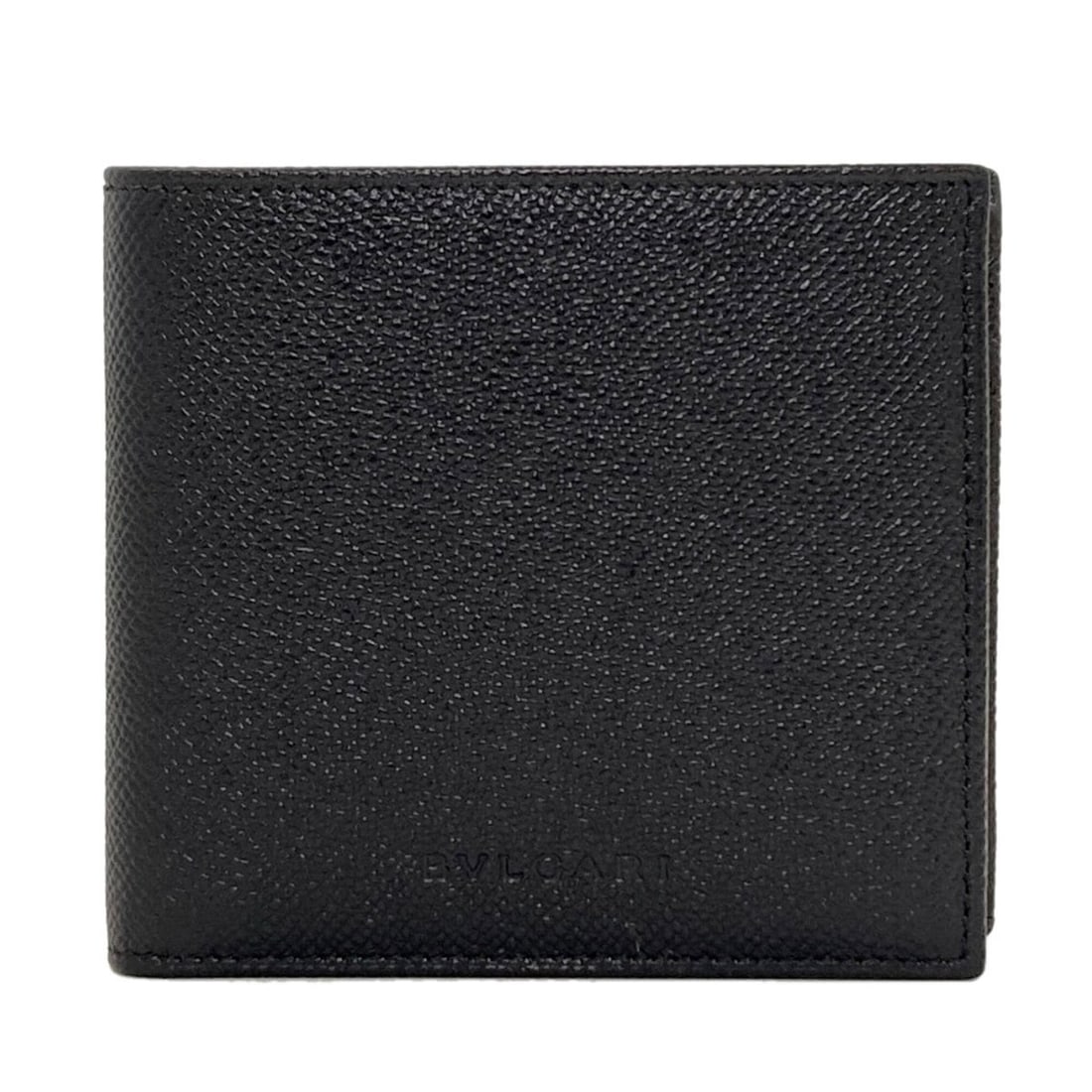 Bvlgari Bulgari Logo Bi-fold Leather Wallet for Men: --- Catalog ---Category: SizeSize (HxWxD): 10cm x 11.5cm x 2cm / 3.93'' x 4.52'' x 0.78''Category: DesignType: Wallet (bi-fold)Color: BlackGender: MenMaterial: Leather Category: GeneralBrand: Bvlgari-