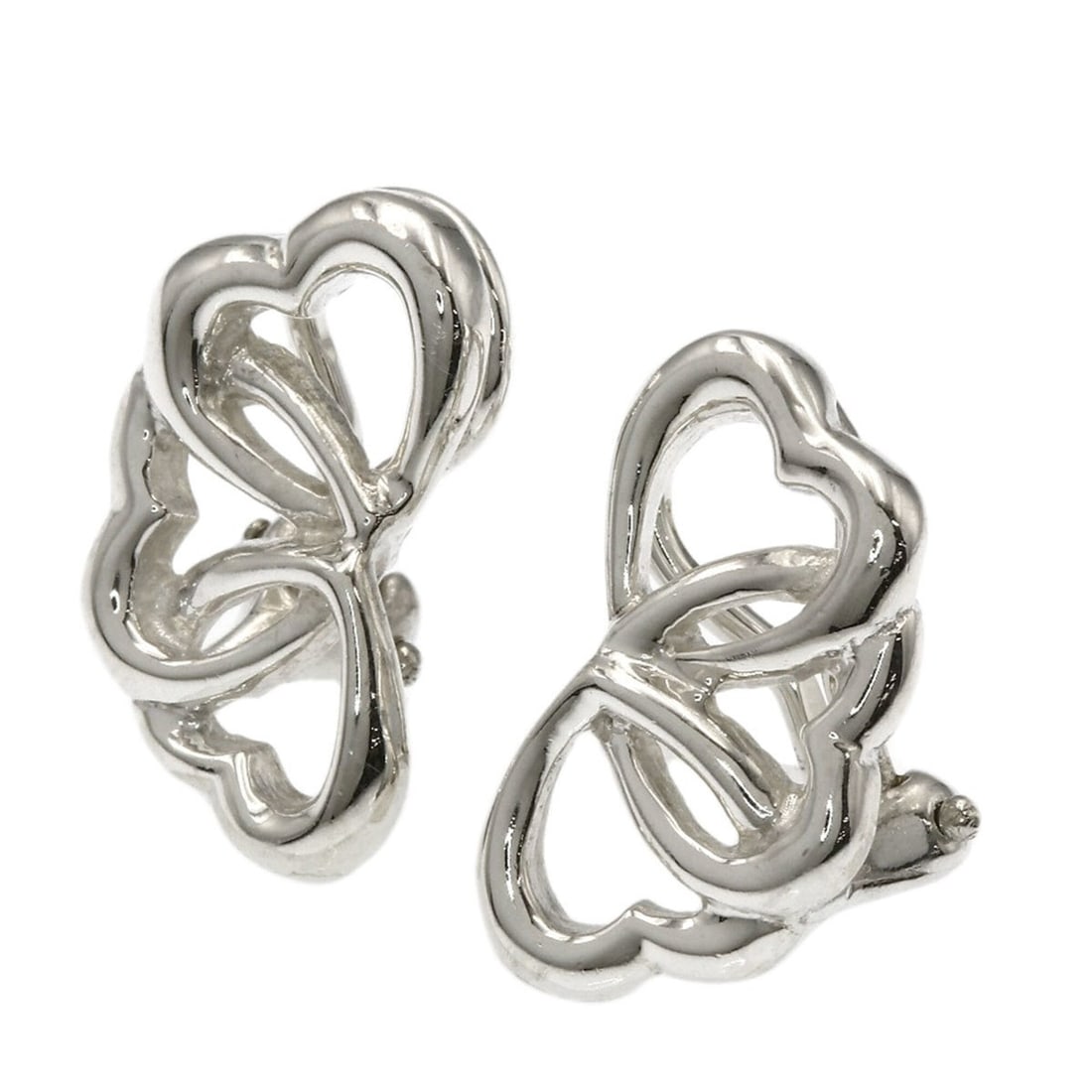 Tiffany & Co. Triple Heart Earrings, Silver, Women's.: --- Catalog ---Category: SizeSize (HxWxD): 19.10mm x 10.90mm x 2.50mm / 0.75'' x 0.43'' x 0.10''Category: DesignType: Clip earringsGender: WomenMaterial: SilverCategory: GeneralBrand: Tiffany--- Item 