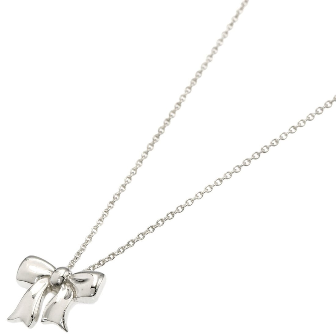 Tiffany & Co. Ribbon Necklace, Silver, Women's.: --- Catalog ---Category: SizePendant Size: 10.5mm x 12.3mm / 0.41'' x 0.48''Neck Circumference: 42.5 cm / 16.73''Category: DesignGender: WomenMaterial: SilverNecklace Type: NecklaceCategory: GeneralBr
