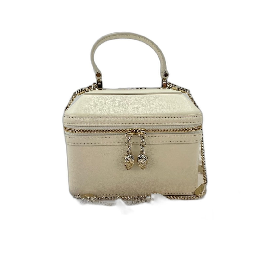 Bulgari BVLGARI Serpenti Forever Mini Jewelry Box 2-Way Handbag Leather White: --- Catalog ---Category: SizeSize (HxWxD): 12cm x 16cm x 9cm / 4.72'' x 6.29'' x 3.54''Category: DesignType: HandbagColor: WhiteGender: WomenMaterial: Leather Category: GeneralBrand: Bvlgari--- Item