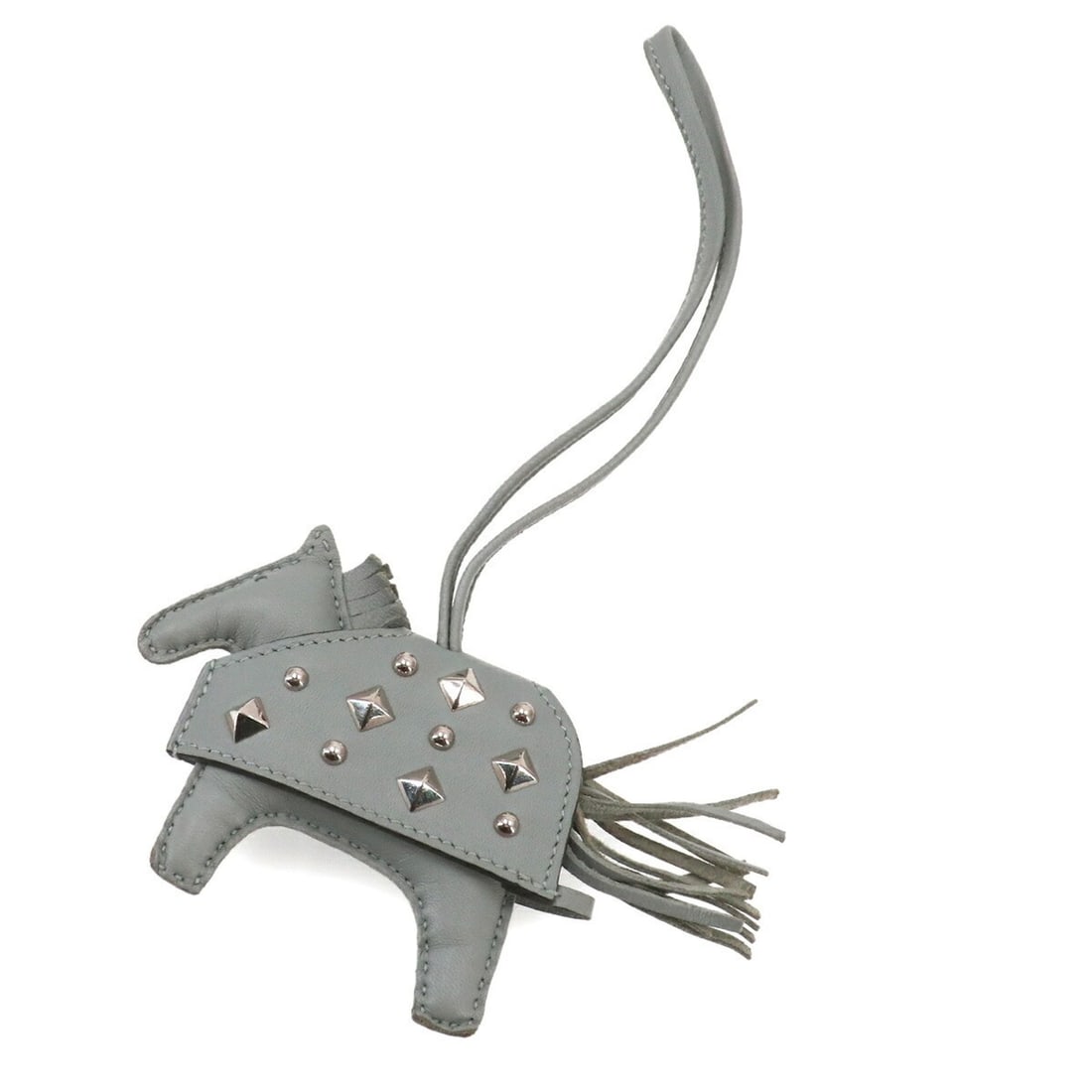 Hermes Rodeo Robeo Rock PM Accessory Bag Charm, Agneau Milo Gris Pantin, K Stamp, Silver Hardware: --- Catalog ---Category: SizeSize (HxWxD): 75.00mm x 125.00mm / 2.95'' x 4.92''Category: DesignType: Handbag charmColor: Gray, SilverGender: Women,MenMaterial: Agneau MiloCategory: GeneralBrand: Herme