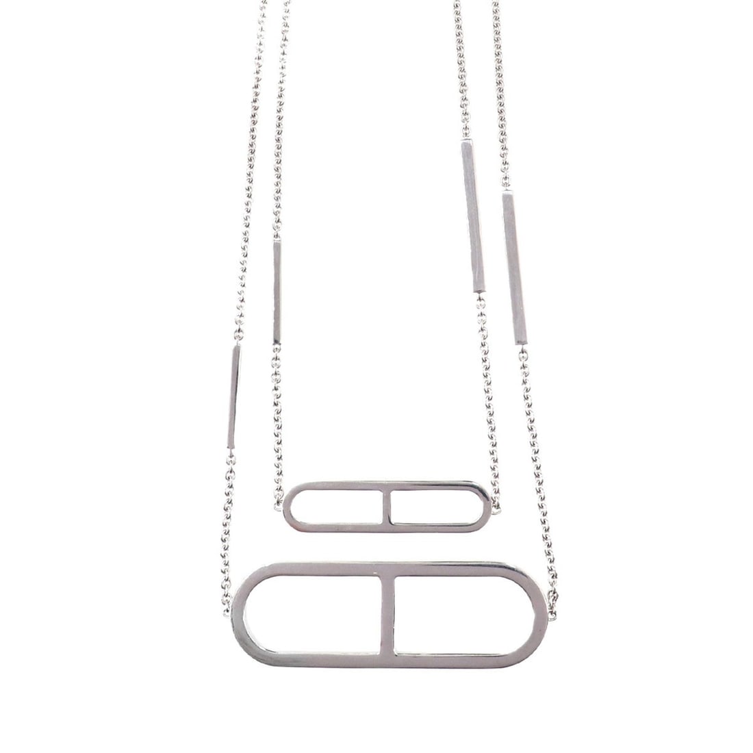Hermes Ever Chaine d'Ancre Necklace Pendant, SV 925 Silver: --- Catalog ---Category: SizeNeck Circumference: 117 cm / 46.06''Category: DesignColor: SilverGender: Women,MenMaterial: Silver 925Pendant Type: PendantNecklace Type: NecklaceCategory: GeneralBrand: H