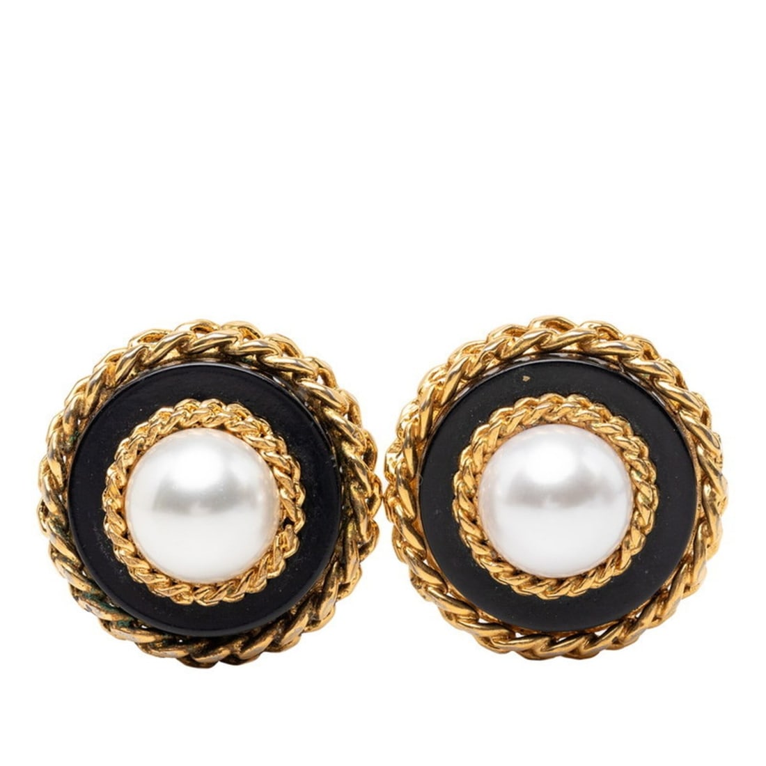 Chanel Vintage Chain Earrings, Gold and Black Plated, Faux Pearl, Women's.: --- Catalog ---Category: SizeSize (HxWxD): 40.30mm x 40.80mm / 1.59'' x 1.61''Category: DesignType: Clip earringsColor: Black, GoldGender: WomenMaterial: Artificial pearl, Gold platingCategory: Genera