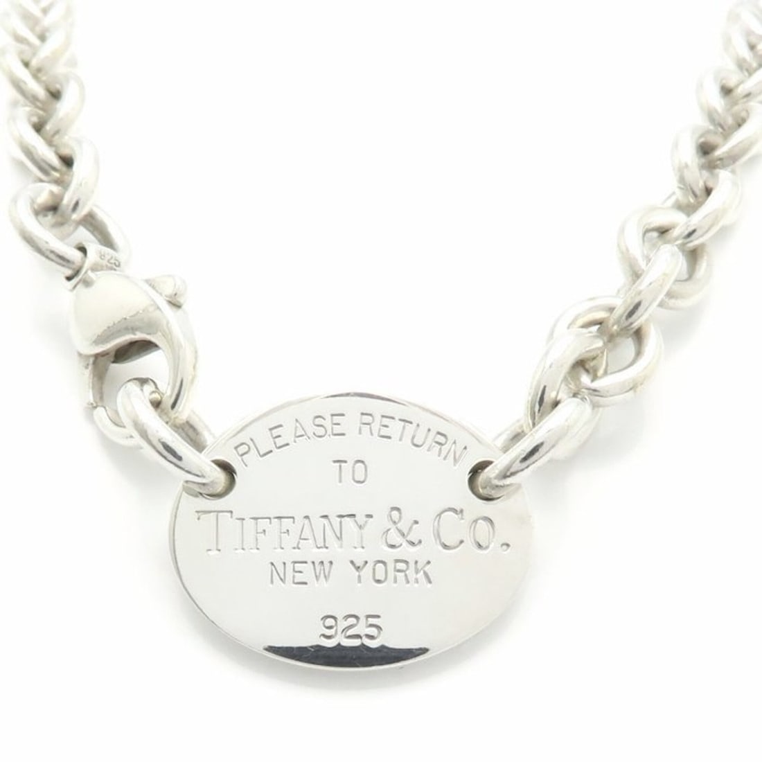 TIFFANY&Co. Return to Tiffany Oval Tag Necklace, SV925, Women's, 295787: --- Catalog ---Category: SizeWeight: 52.6g / 1.85oz.Pendant Size: 17.9mm x 22.5mm / 0.7'' x 0.88''Neck Circumference: 39 cm / 15.35''Category: DesignGender: WomenMaterial: Silver 925Necklace Type: Nec