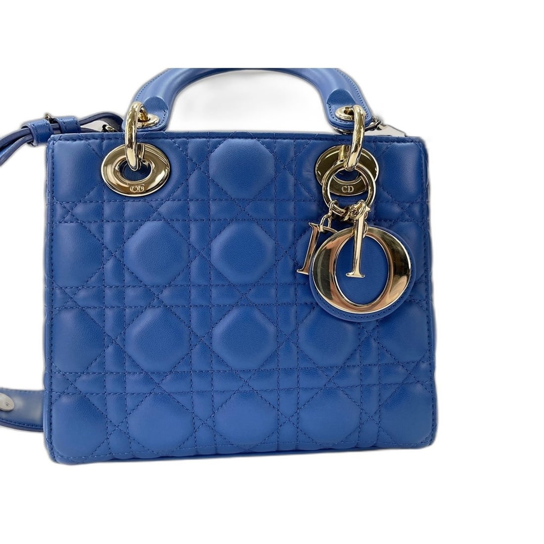 Christian Dior MY ABCDior Lady Handbag, Leather, Blue: --- Catalog ---Category: SizeSize (HxWxD): 17cm x 19cm x 6cm / 6.69'' x 7.48'' x 2.36''Category: DesignType: HandbagColor: BlueGender: WomenMaterial: Leather Category: GeneralBrand: Christian Dior---
