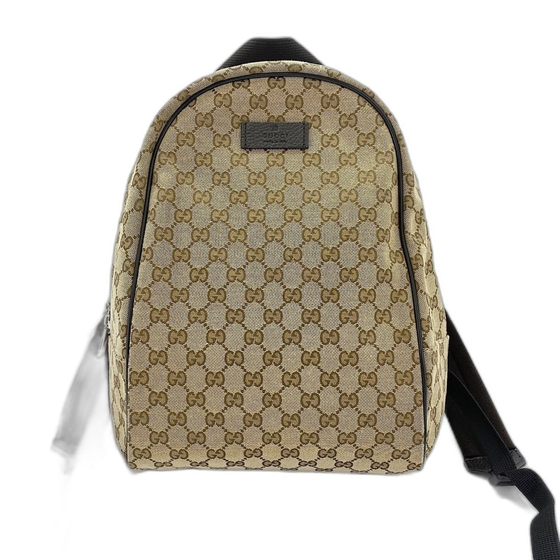 Gucci backpack, beige: --- Catalog ---Category: SizeSize (HxWxD): 34cm x 30cm x 12cm / 13.38'' x 11.81'' x 4.72''Category: DesignType: BackpackColor: BeigeGender: MenCategory: GeneralBrand: Gucci--- Item List ---Section: