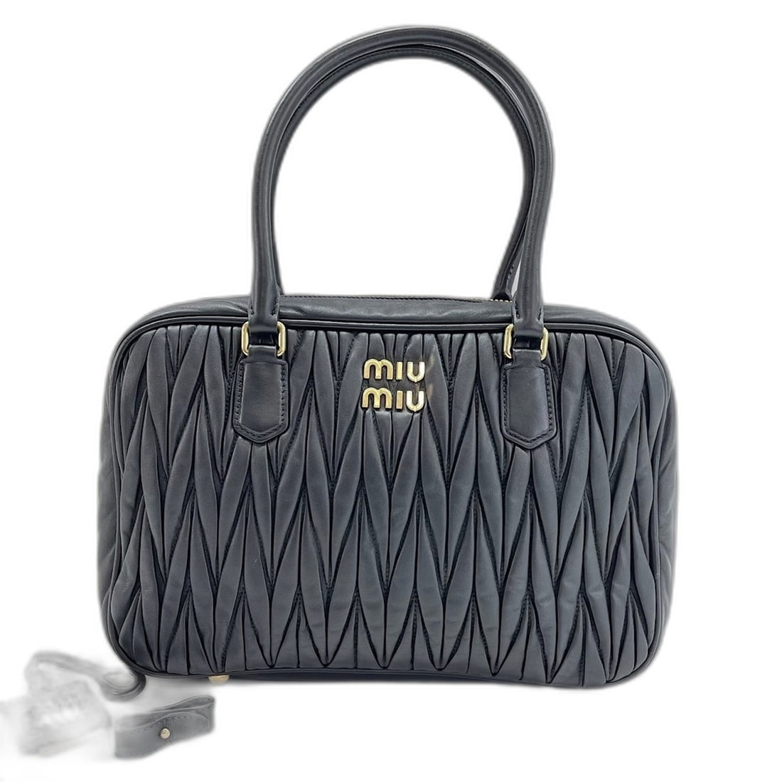 Miu Miu Miu Matelassé Handbag, Leather, Black: --- Catalog ---Category: SizeHandle Drop: 16.00cm / 6.30''Size (HxWxD): 20cm x 29cm x 7cm / 7.87'' x 11.41'' x 2.75''Category: DesignType: HandbagColor: BlackGender: WomenCategory: GeneralLine: