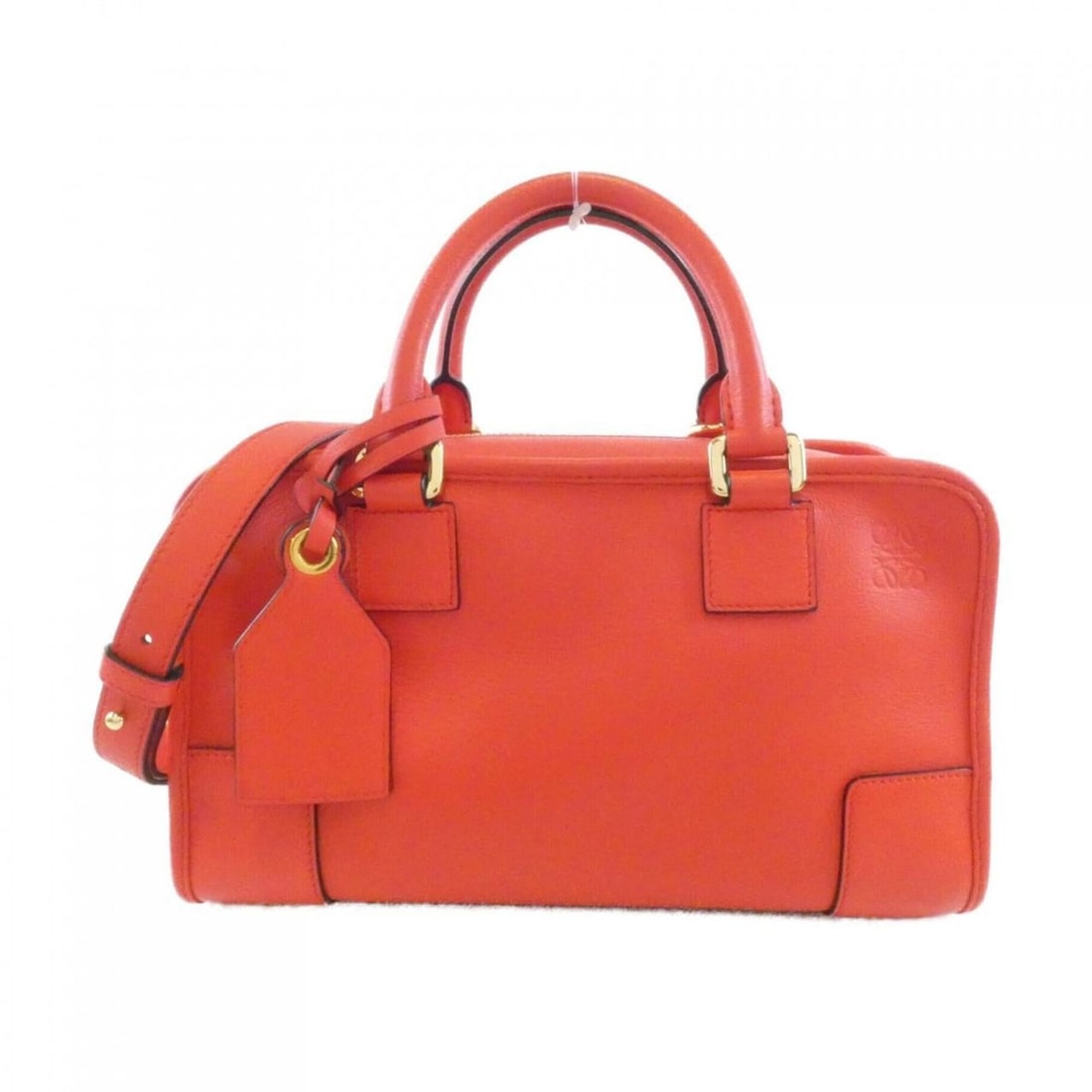 Loewe Amazona 28cm 352 30 N03 Handbag: --- Catalog ---Category: SizeSize (HxWxD): 17cm x 29cm x 13.5cm / 6.69'' x 11.41'' x 5.31''Category: DesignType: HandbagColor: Red colorGender: WomenMaterial: Leather Category: GeneralMPN: 352 30