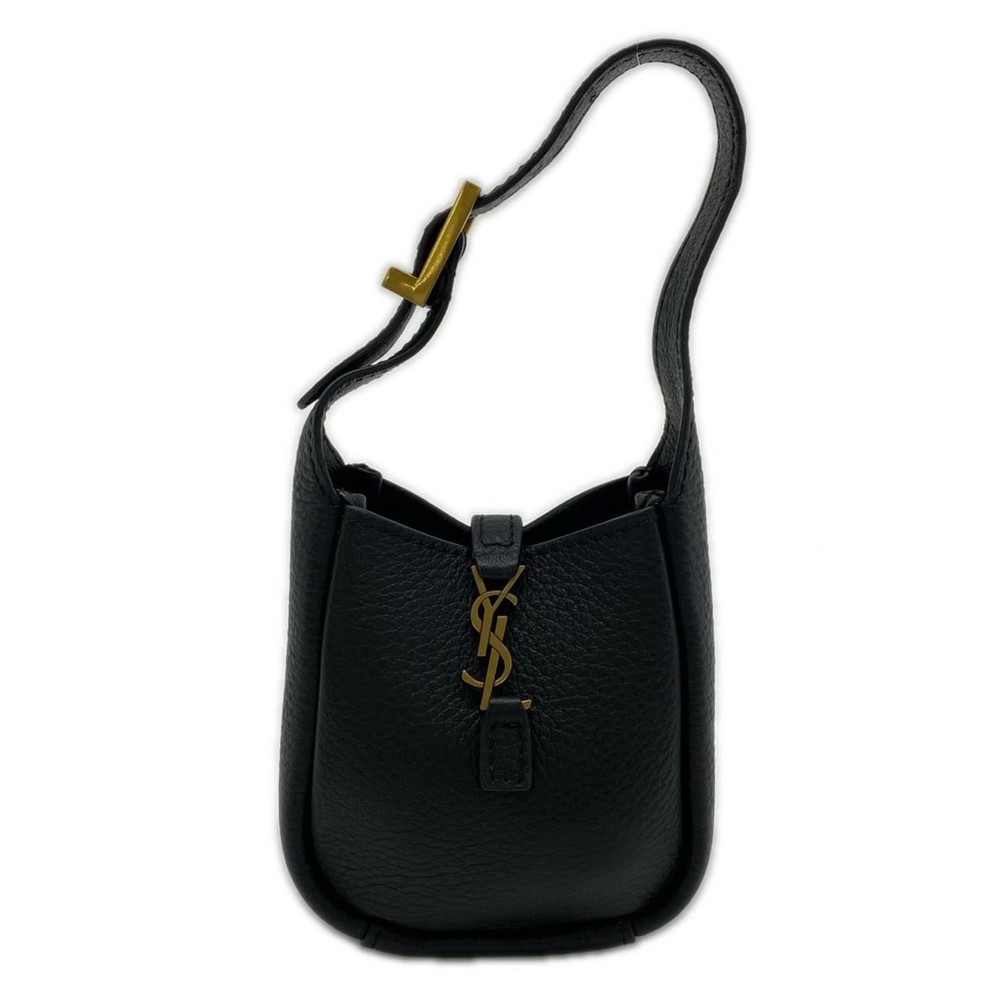 YVES SAINT LAURENT Grain Leather LE 5 A 7 Soft Micro 823960 Pouch Black Lambskin Women's: --- Catalog ---Category: SizeSize (HxWxD): 10cm x 9cm x 3cm / 3.93'' x 3.54'' x 1.18''Category: DesignType: PouchColor: BlackGender: WomenClosure: BeltMaterial: Leather Leather/Fur Type: LambskinCateg