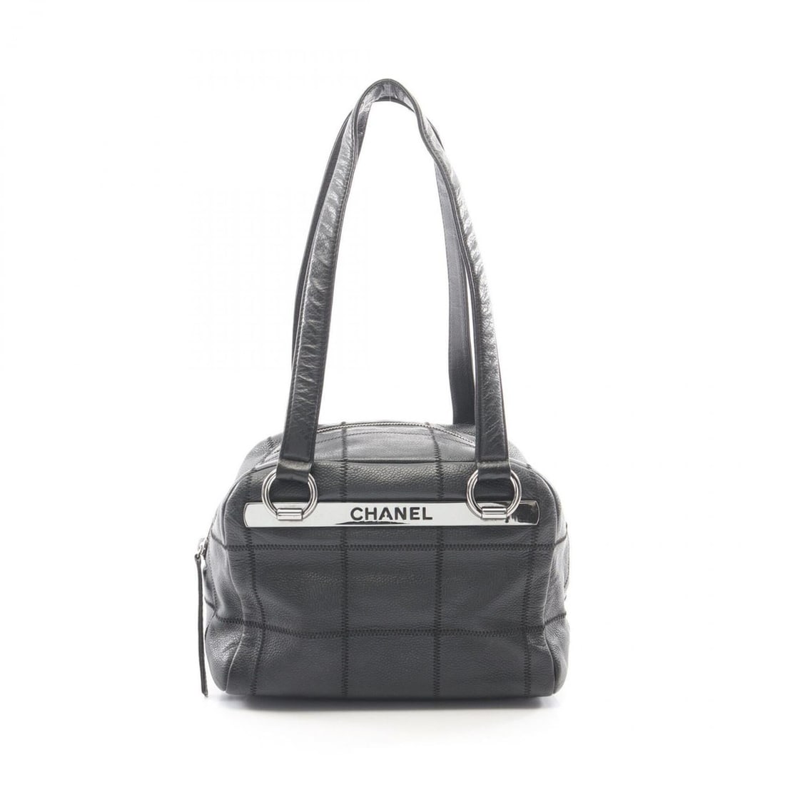 Chanel Chocolate Bar Handbag, Caviar Leather (Grained Calfskin), Women's, Black: --- Catalog ---Category: SizeSize (HxWxD): 16cm x 21cm x 15cm / 6.29'' x 8.26'' x 5.9''Category: DesignType: HandbagColor: BlackGender: WomenMaterial: Grained Calfskin Category: GeneralBrand: Chanel--