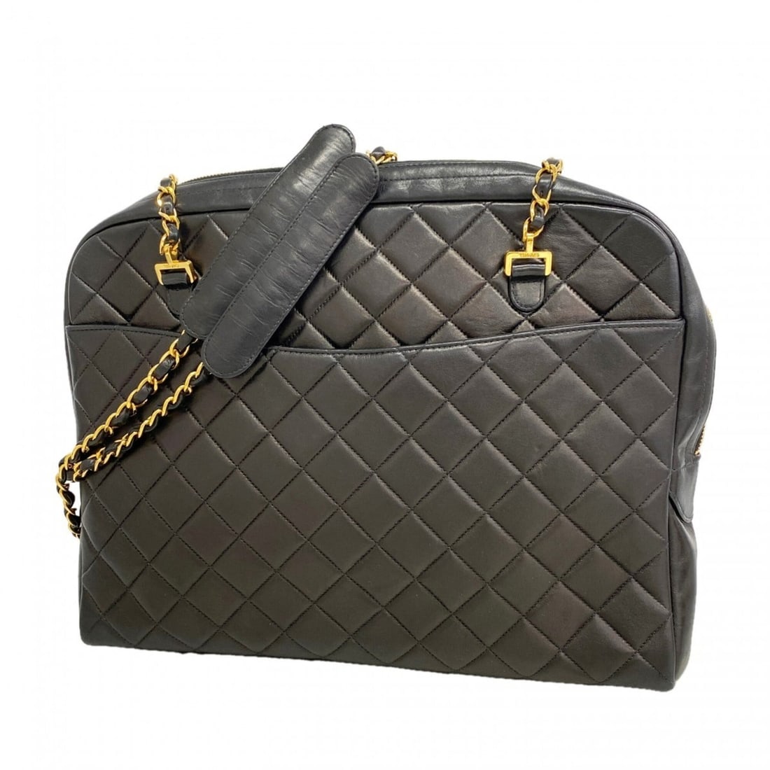 Chanel Matelassé Chain Shoulder Bag, Lambskin, Black, Women's: --- Catalog ---Category: SizeSize (HxWxD): 26cm x 34.5cm x 8cm / 10.23'' x 13.58'' x 3.14''Category: DesignType: Shoulder bagColor: BlackGender: WomenMaterial: Leather Hardware Color: GoldLeather/Fur 