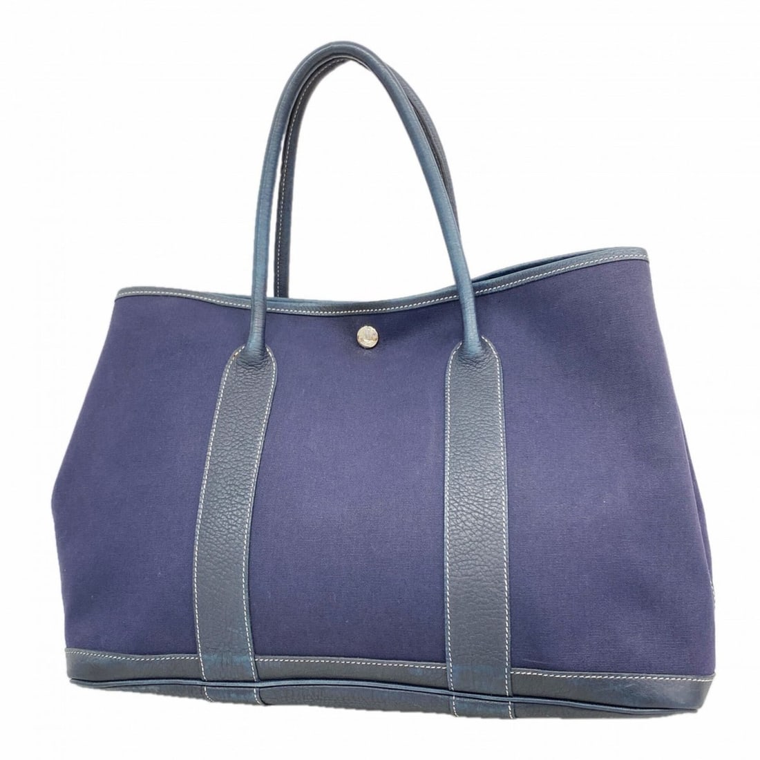 Hermes Garden PM Tote Bag, Toile H, Navy, ?I stamp, Women's: --- Catalog ---Category: SizeSize (HxWxD): 26cm x 36cm x 17cm / 10.23'' x 14.17'' x 6.69''Category: DesignType: Tote bagColor: NavyGender: WomenMaterial: Toile H Hardware Color: SilverCategory: Genera