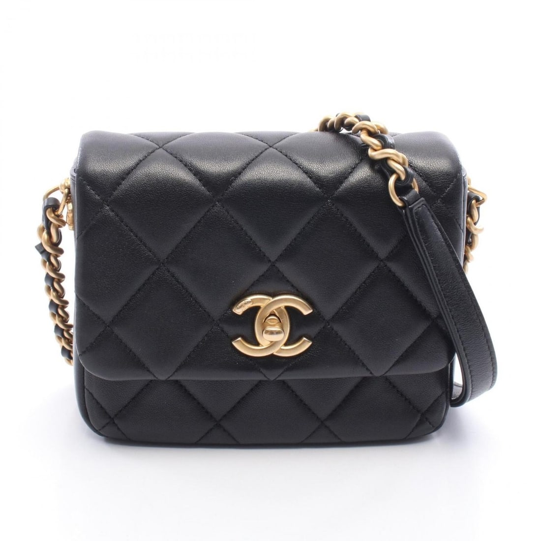Chanel Matelassé Shoulder Bag/Handbag, Lambskin Leather, Women's, Black (AS2733): --- Catalog ---Category: SizeSize (HxWxD): 13.5cm x 17cm x 6cm / 5.31'' x 6.69'' x 2.36''Category: DesignType: Handbag, Shoulder bagColor: BlackGender: WomenMaterial: Leather Hardware Color: GoldLeath