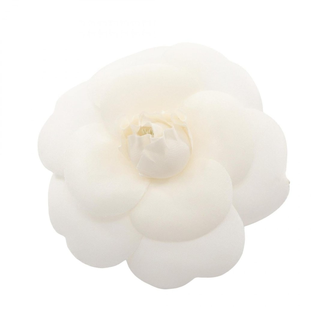 Chanel Camellia Brooch, Fabric Accessory, Women's, White: --- Catalog ---Category: SizeSize (HxWxD): 9cm x 8.5cm / 3.54'' x 3.34''Category: DesignType: BroochColor: WhiteGender: WomenCategory: GeneralBrand: Chanel--- Item List ---Section: ConditionRanking: R