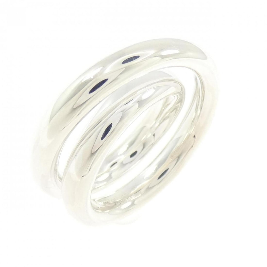 Hermes Vertige Ring: --- Catalog ---Category: SizeUS Size: 6Brand Size: 51Category: DesignType: Band ringGender: WomenMaterial: Silver 925Category: GeneralMPN: H104261BBrand: Hermes--- Item List ---Section: ConditionRanki