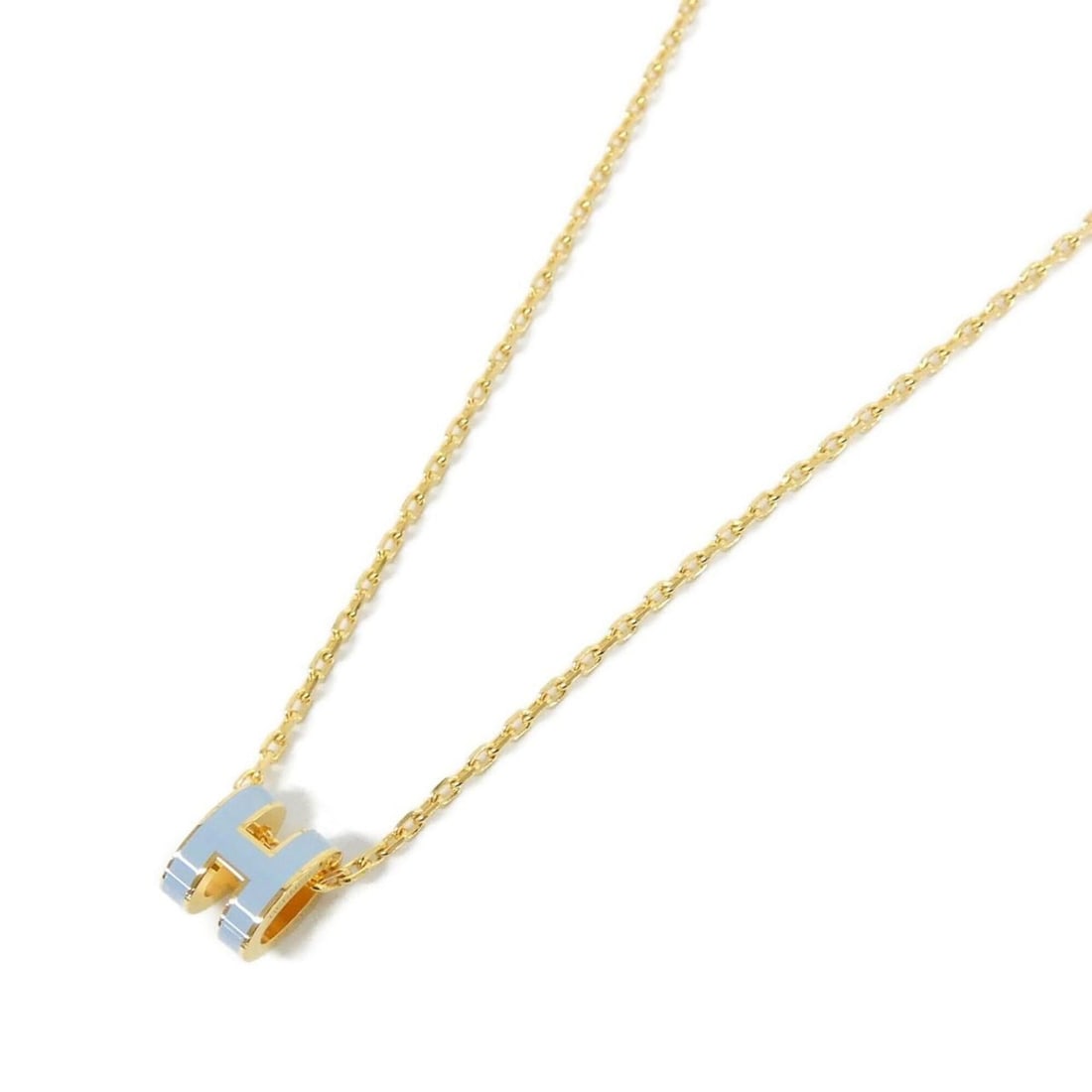 Hermes Pop H MINI 147992F Necklace: --- Catalog ---Category: SizePendant Size: 9mm x 7mm / 0.35'' x 0.27''Neck Circumference: 40 cm / 15.74''Category: DesignColor: Blue, GoldGender: WomenNecklace Type: NecklaceCategory: GeneralMPN: 1479