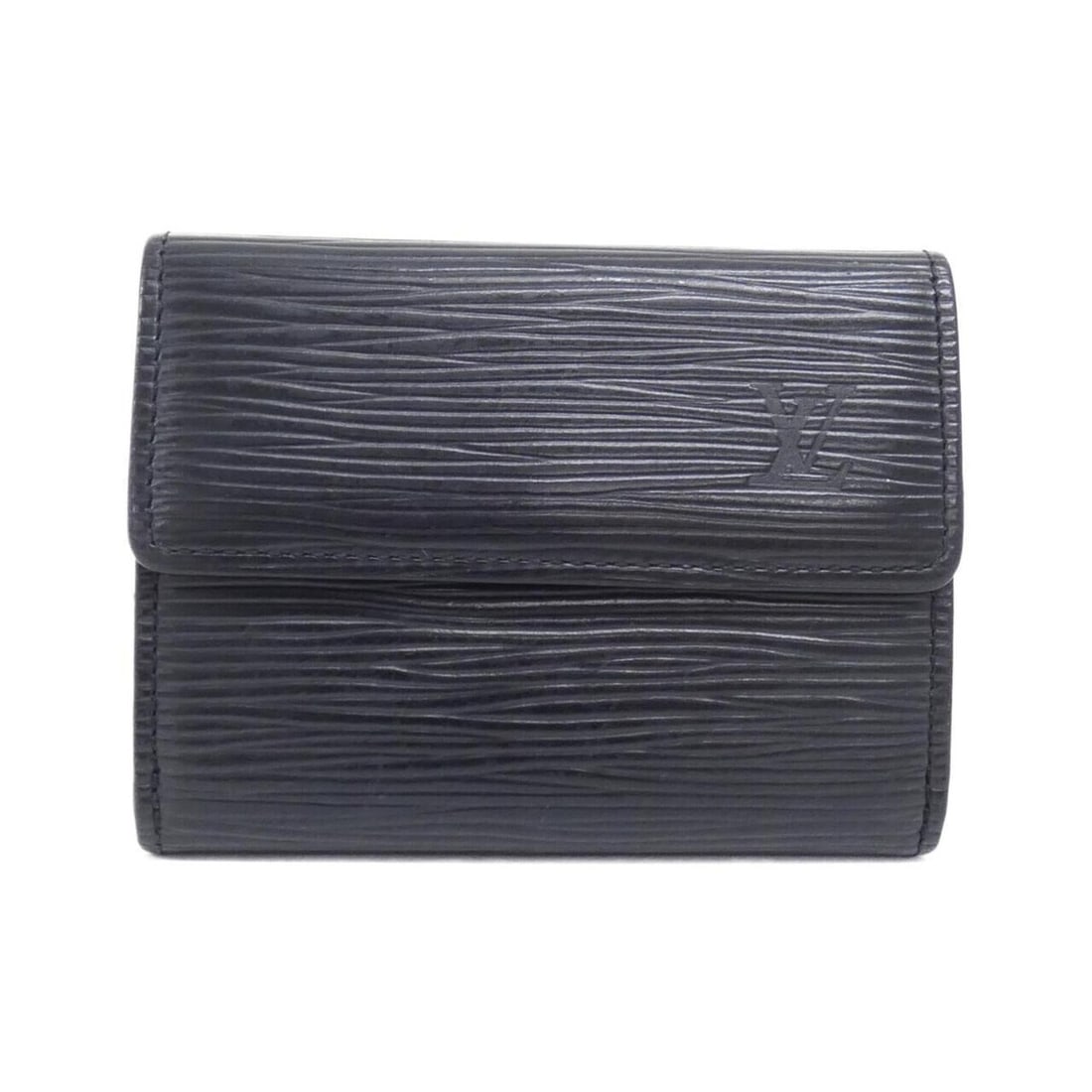 Louis Vuitton Epi Ludlow M63302 Wallet/Coin Case: --- Catalog ---Category: SizeSize (HxWxD): 8cm x 10cm x 2cm / 3.14'' x 3.93'' x 0.78''Category: DesignType: Coin purse/coin caseColor: BlackGender: Women,MenMaterial: Leather Leather/Fur Type: Calfski