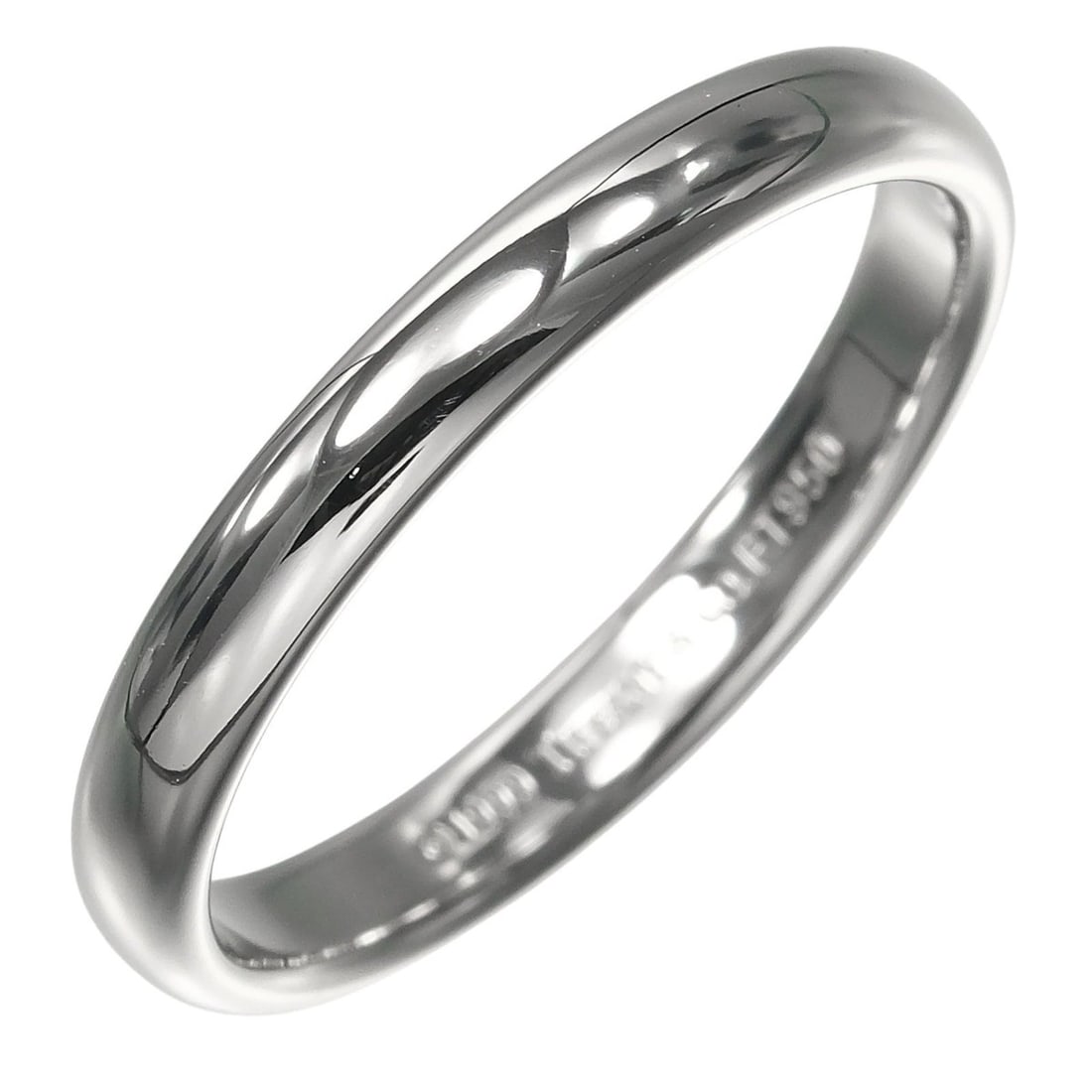 Tiffany & Co. Forever Classic Band Ring, Size 16, 3mm band, Pt950 Platinum, Approx. 4.98g.: --- Catalog ---Category: SizeWidth: 3mm / 0.12''Weight: 4.98g / 0.17oz.JP Size: 16US Size: 8Inner Diameter: 18.25mm / 0.72''Category: DesignType: Band ringMetal: PlatinumGender: MenMetal Purity: Plati