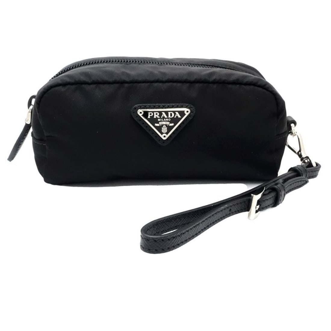 PRADA Vera Small Pouch Bag, 1NS175, Nylon, Black, Women's, 182216: --- Catalog ---Category: SizeSize (HxWxD): 7cm x 15cm x 6cm / 2.75'' x 5.9'' x 2.36''Category: DesignType: PouchColor: BlackGender: WomenMaterial: Nylon Category: GeneralBrand: Prada--- Item List ---S