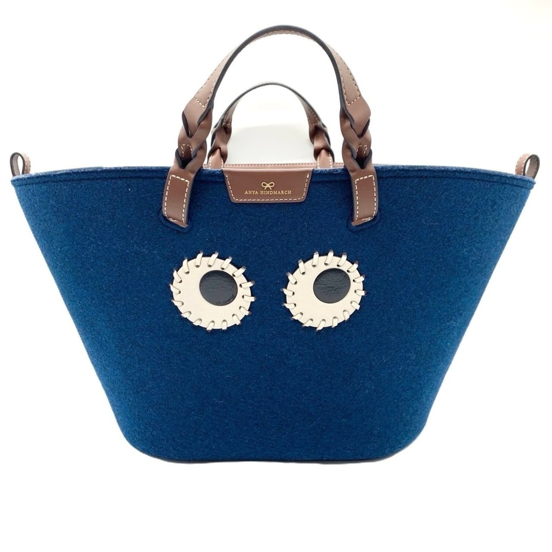 Anya Hindmarch Felt Eyes Tote Dark Petrol 5050925170154 ANYA HINDMARCH: --- Catalog ---Category: SizeWeight: 456g / 1lb.Size (HxWxD): 26.5cm x 55cm x 14cm / 10.43'' x 21.65'' x 5.51''Handle Length: 9cm / 3.54''Category: DesignType: Tote bagGender: WomenMaterial: Felt , Le