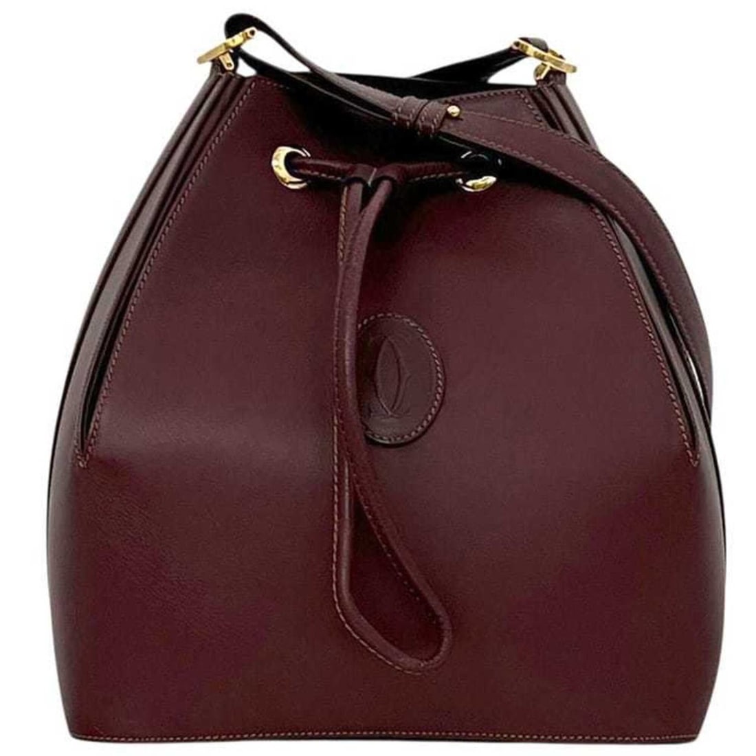Cartier Shoulder Bag Bordeaux Must Leather: --- Catalog ---Category: SizeSize (HxWxD): 28cm x 25cm x 18cm / 11.02'' x 9.84'' x 7.08''Category: DesignType: Shoulder bagColor: BordeauxGender: WomenMaterial: Leather Category: GeneralBrand: Cartier