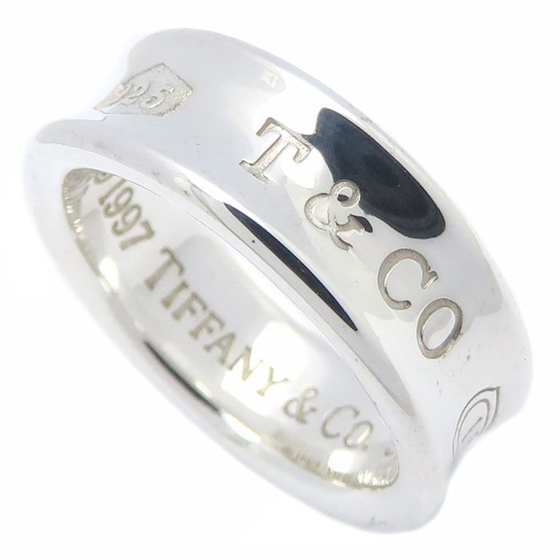 TIFFANY&Co. Tiffany 1837 Basic Ring, Sterling Silver (SV925), Women's, Item Number 295831: --- Catalog ---Category: SizeWidth: 6.9mm / 0.27''Weight: 7.2g / 0.25oz.JP Size: 12.5US Size: 6.5Category: DesignType: Band ringGender: WomenMaterial: Silver 925Category: GeneralBrand: Tiffany--- Item
