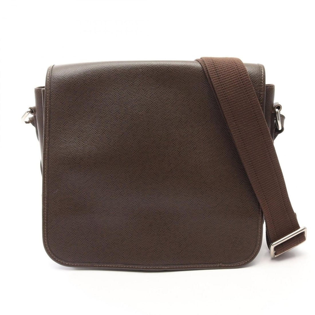 Louis Vuitton Andrey Taiga Grizzly Shoulder Bag/Handbag, Leather, Men's, Brown, M32488: --- Catalog ---Category: SizeSize (HxWxD): 24cm x 27.5cm x 8cm / 9.44'' x 10.82'' x 3.14''Category: DesignType: Shoulder bagColor: Brown, GrizzlyGender: MenMaterial: Taiga leather Category: GeneralMPN