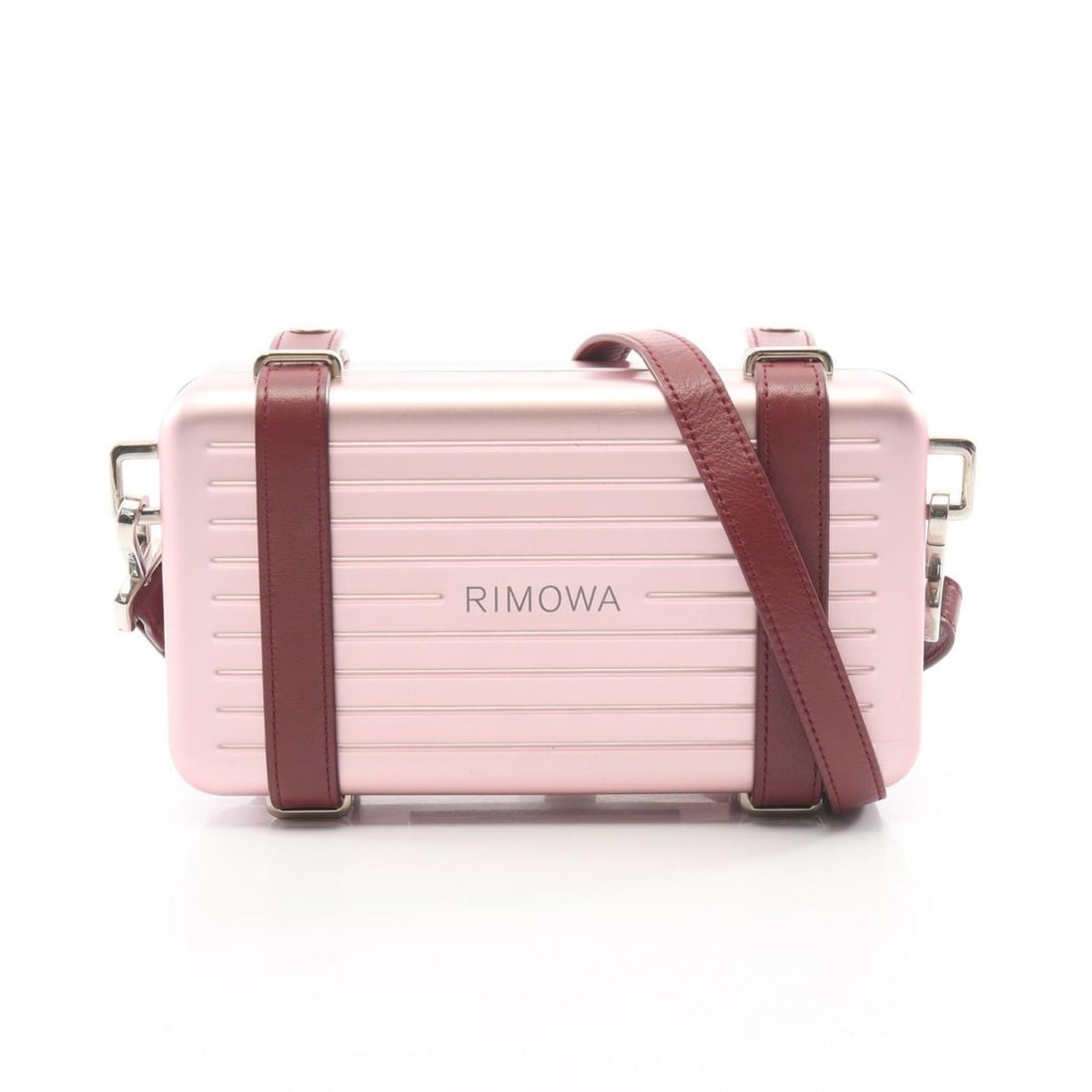 Christian Dior Dior x RIMOWA Personal Clutch Bag, Shoulder Handbag, Leather, Aluminum, Women's,: --- Catalog ---Category: SizeSize (HxWxD): 11cm x 19cm x 6cm / 4.33'' x 7.48'' x 2.36''Category: DesignType: Handbag, Shoulder bagColor: Bordeaux, PinkGender: WomenMaterial: Leather , Aluminum Categor