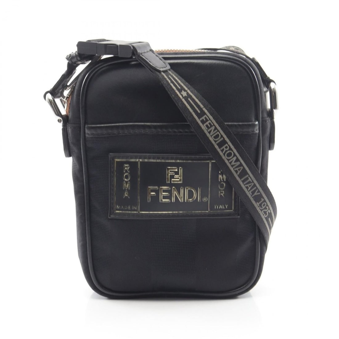 Fendi Pequin Shoulder Bag/Handbag, Nylon and Leather, Men's, Black, 7VA456: --- Catalog ---Category: SizeSize (HxWxD): 17cm x 11.5cm x 4.5cm / 6.69'' x 4.52'' x 1.77''Category: DesignType: Handbag, Shoulder bagColor: BlackGender: MenMaterial: Nylon , Leather Category: General