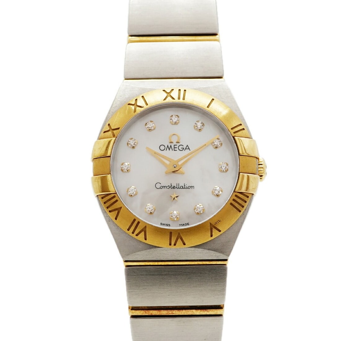 Omega Constellation Brushed Diamond 123.20.24.60.55.002 White Dial Women's Watch: --- Catalog ---Category: SizeWrist Size: 13.5cm / 5.31''Case Diameter: 24.1mm / 0.95''Category: DesignType: WristwatchGender: WomenColor (Dial): WhiteMaterial (Band): Stainless steel, Yellow goldCateg