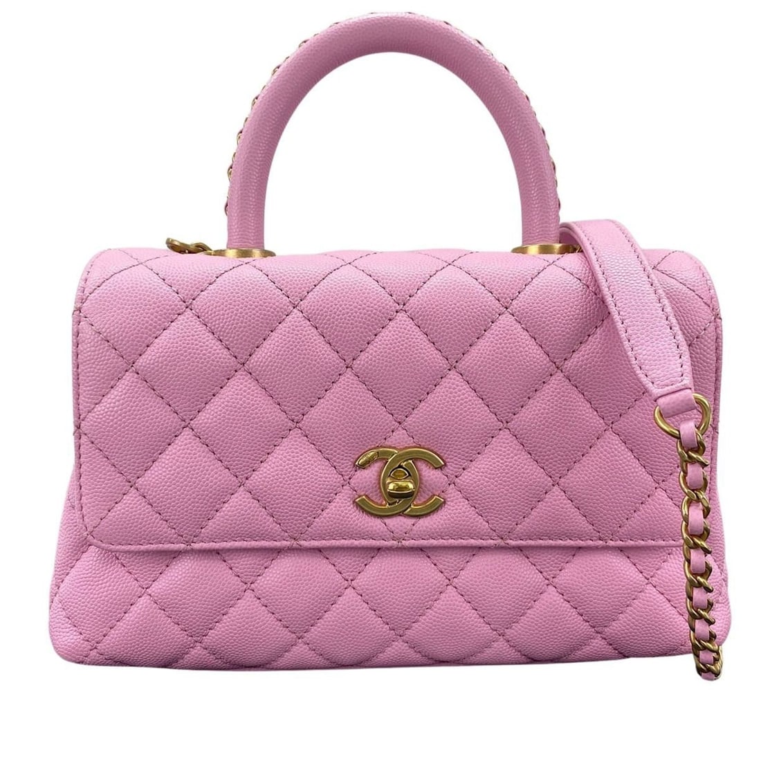 CHANEL Coco Handle Shoulder Bag Pink: --- Catalog ---Category: SizeHandle Drop: 7.00cm / 2.76''Size (HxWxD): 15cm x 22cm x 8cm / 5.9'' x 8.66'' x 3.14''Strap Length: 94cm / 37''Category: DesignType: Shoulder bagGender: WomenCategory: Gene