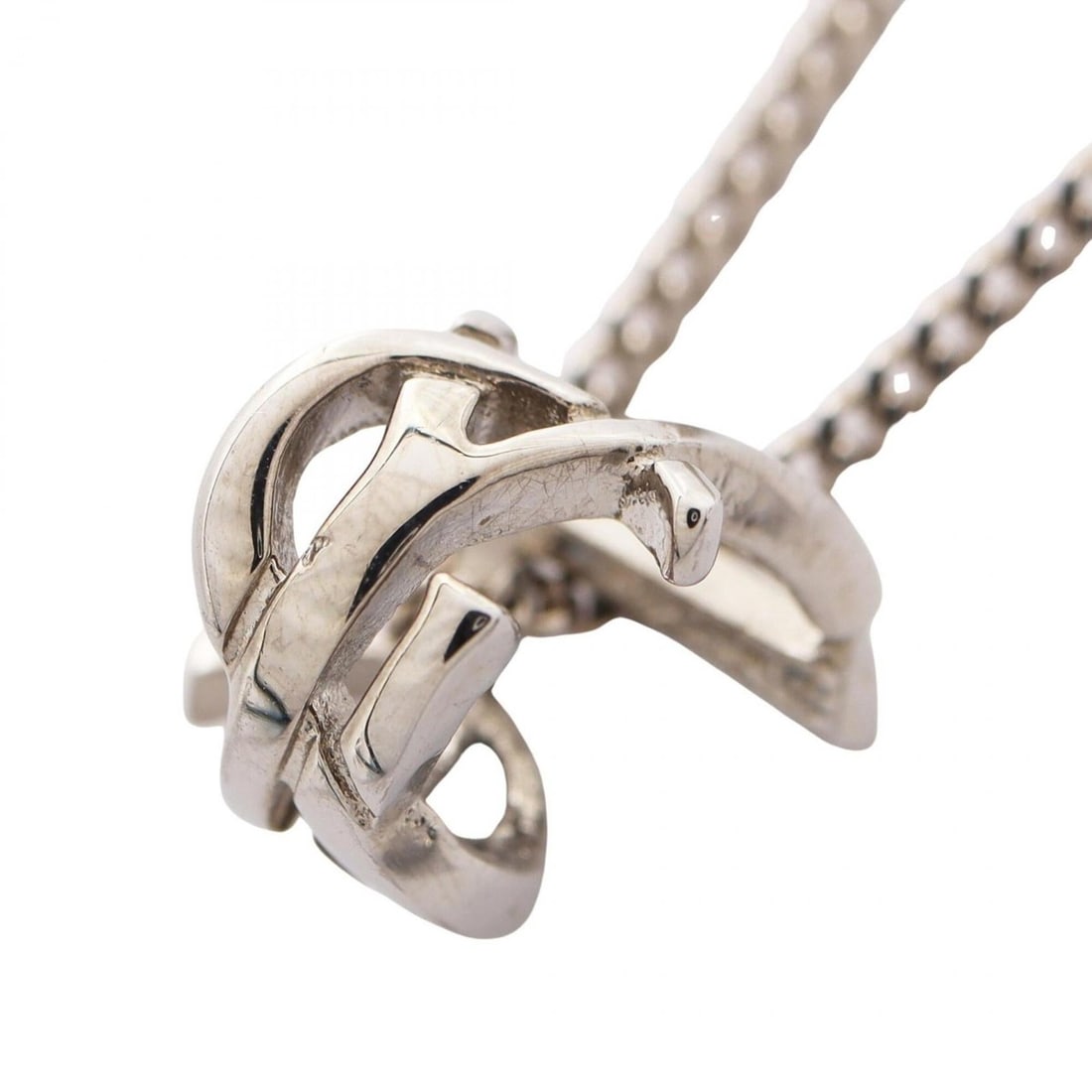 Yves Saint Laurent Saint Laurent Paris Monogram Twist Necklace, Metal Jewelry, Women's, Silver Tone: --- Catalog ---Category: SizePendant Size: 10mm x 10mm / 0.39'' x 0.39''Neck Circumference: 70 cm - 75 cm / 27.55'' - 29.52''Category: DesignColor: SilverGender: WomenMaterial: MetalNecklace Type: Nec