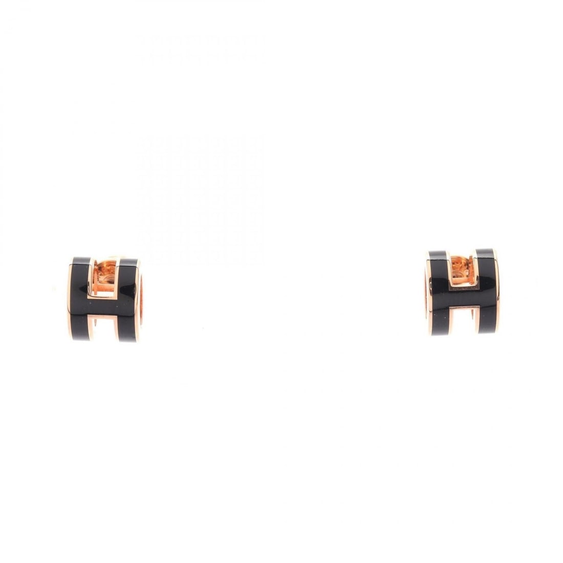 Hermes MINI POP H earrings, gold-plated (GP), women's, black/gold tones.: --- Catalog ---Category: SizeSize (HxWxD): 7.00mm x 9.00mm / 0.28'' x 0.35''Category: DesignType: Stud earringsColor: Black, GoldFinish: Gold platedGender: WomenCategory: GeneralLine: Pop HBrand: Herm