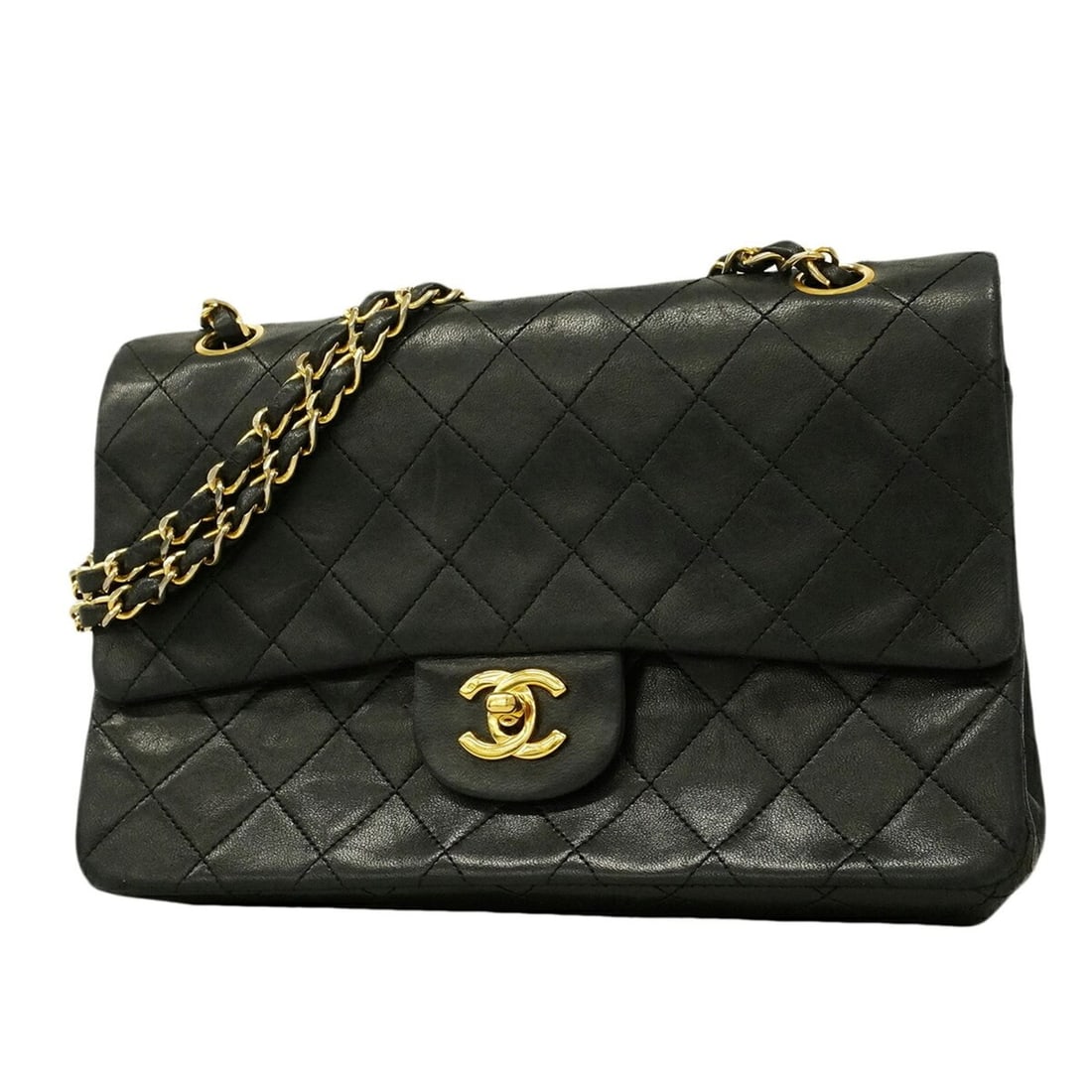 Chanel Matelassé Shoulder Bag, Double Flap, Chain, Lambskin, Black, Women's: --- Catalog ---Category: SizeSize (HxWxD): 16.5cm x 25cm x 7cm / 6.49'' x 9.84'' x 2.75''Category: DesignType: Shoulder bagColor: BlackGender: WomenMaterial: Leather Hardware Color: GoldLeather/Fur Ty