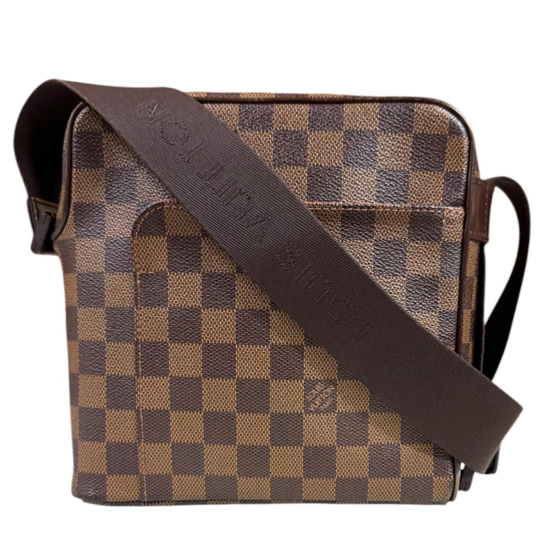 Louis Vuitton Olaf PM Damier Shoulder Bag, Canvas N41442 Brown, Women's LOUIS VUITTON: --- Catalog ---Category: SizeWeight: 480g / 1.05lb.Size (HxWxD): 19.5cm x 19.5cm x 8cm / 7.67'' x 7.67'' x 3.14''Strap Length: 105cm - 159cm / 41.33'' - 62.59''Category: DesignType: Shoulder bagColor: