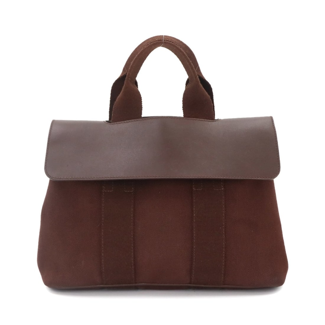 Hermes Valparaiso PM Handbag, Toile Chevron Leather, Havana, Silver Hardware.: --- Catalog ---Category: SizeSize (HxWxD): 21cm x 30cm x 14cm / 8.26'' x 11.81'' x 5.51''Category: DesignType: HandbagColor: HavaneGender: WomenMaterial: Toile chevron , Leather Category: GeneralBrand