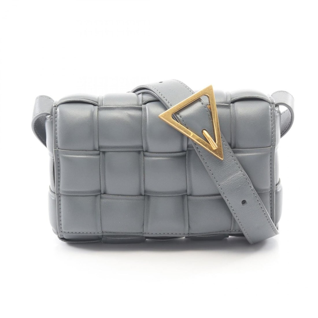 Bottega Veneta Padded Cassette Small Shoulder Bag Handbag Leather Women's Gray: --- Catalog ---Category: SizeSize (HxWxD): 12cm x 17.5cm x 3cm / 4.72'' x 6.88'' x 1.18''Category: DesignType: Handbag, Shoulder bagColor: GrayGender: WomenMaterial: Leather Category: GeneralBrand: Bo