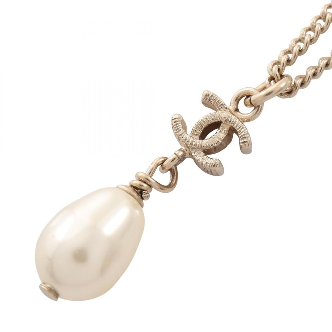 Chanel Coco Mark Swing Necklace, Gold Plated (GP), Faux Pearl, Women's, Gold/White Tones: --- Catalog ---Category: SizePendant Size: 24mm x 8mm / 0.94'' x 0.31''Neck Circumference: 42 cm - 60 cm / 16.53'' - 23.62''Category: DesignColor: Gold, WhiteGender: WomenMaterial: Artificial pearl, G