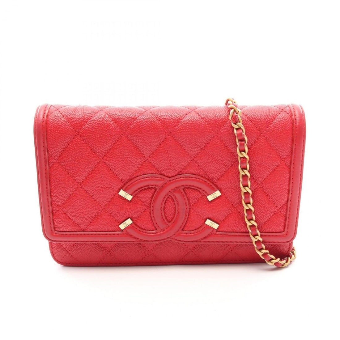 Chanel CC Filigree Matelassé Shoulder Bag/Handbag, Caviar Leather (Grained Calfskin), Women's, Red: --- Catalog ---Category: SizeSize (HxWxD): 12.5cm x 19cm x 3.5cm / 4.92'' x 7.48'' x 1.37''Category: DesignType: Handbag, Shoulder bagColor: Red colorGender: WomenMaterial: Grained Calfskin Category: 